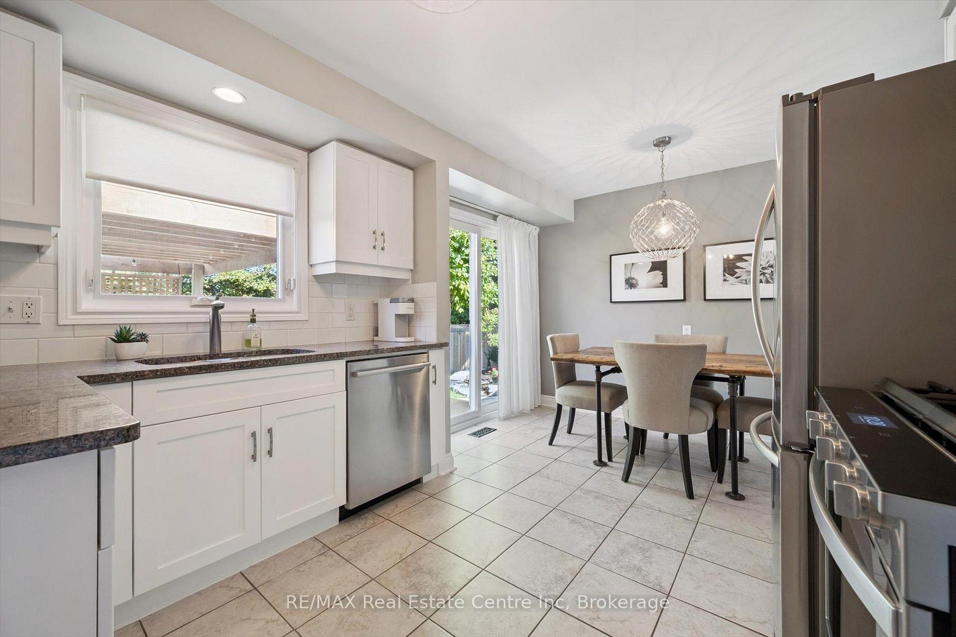 Photo 10 of 12 Carter Drive, Guelph, Grange Road — HOMEH