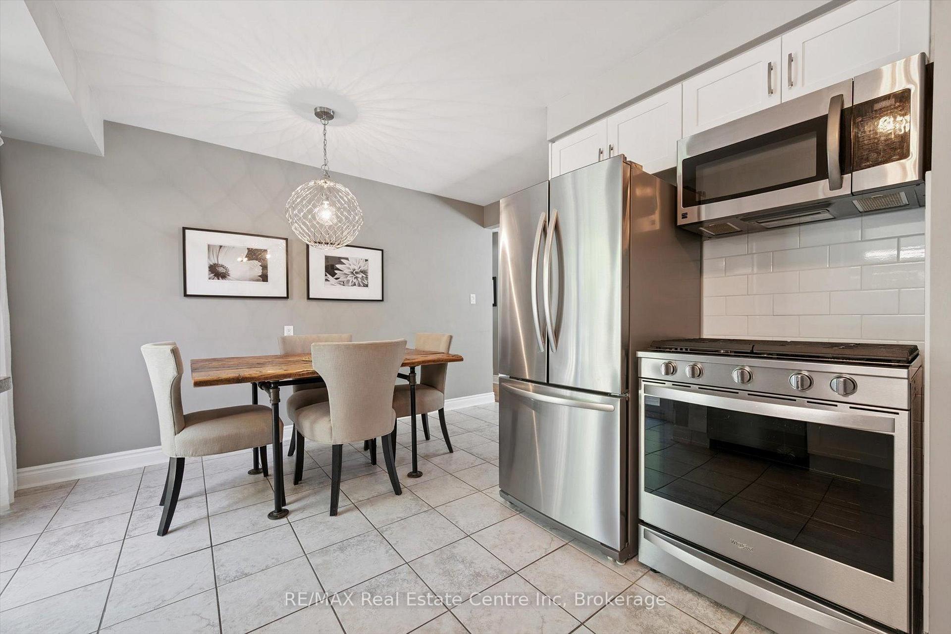 Photo 11 of 12 Carter Drive, Guelph, Grange Road — HOMEH