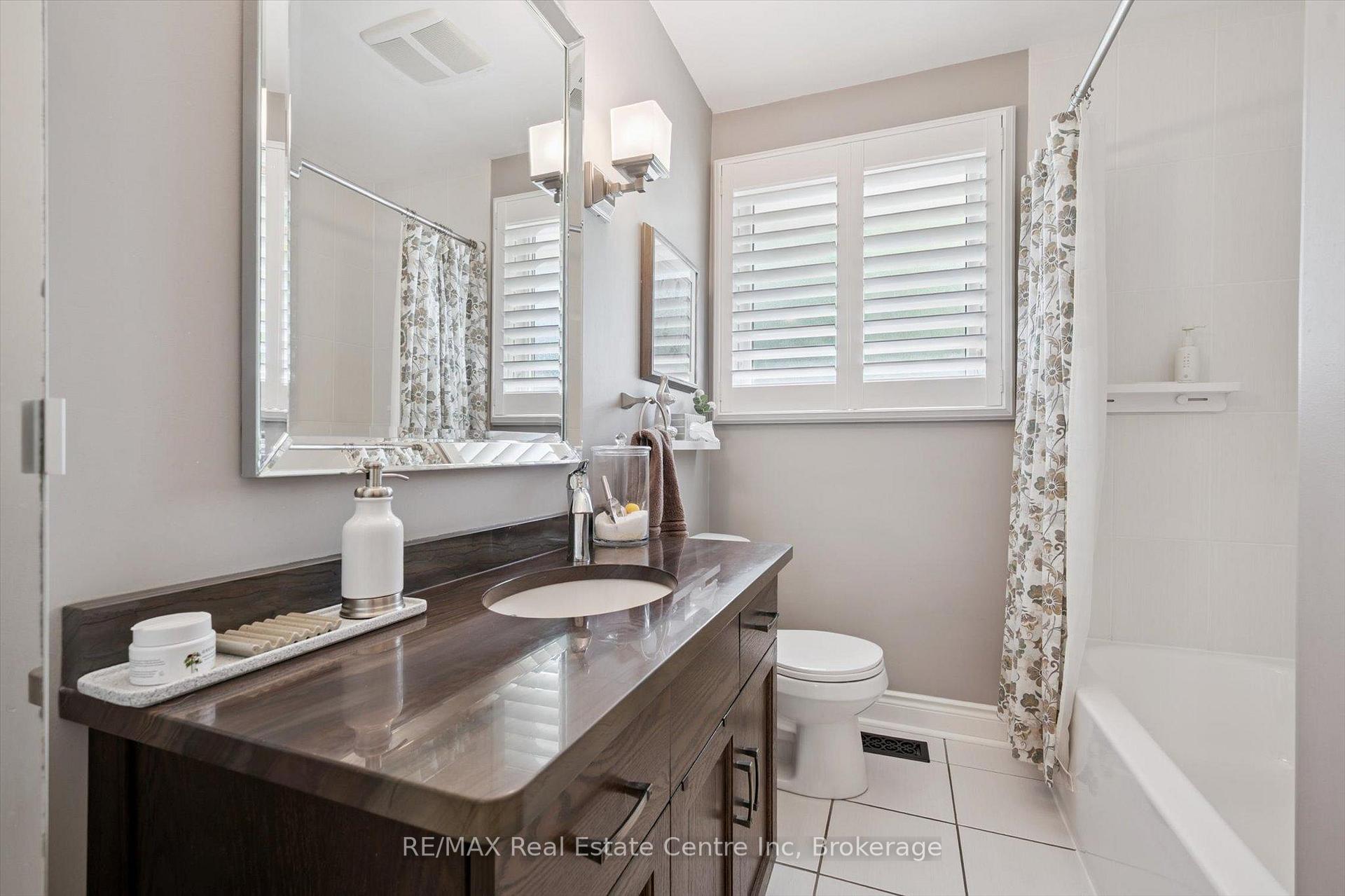 Photo 14 of 12 Carter Drive, Guelph, Grange Road — HOMEH