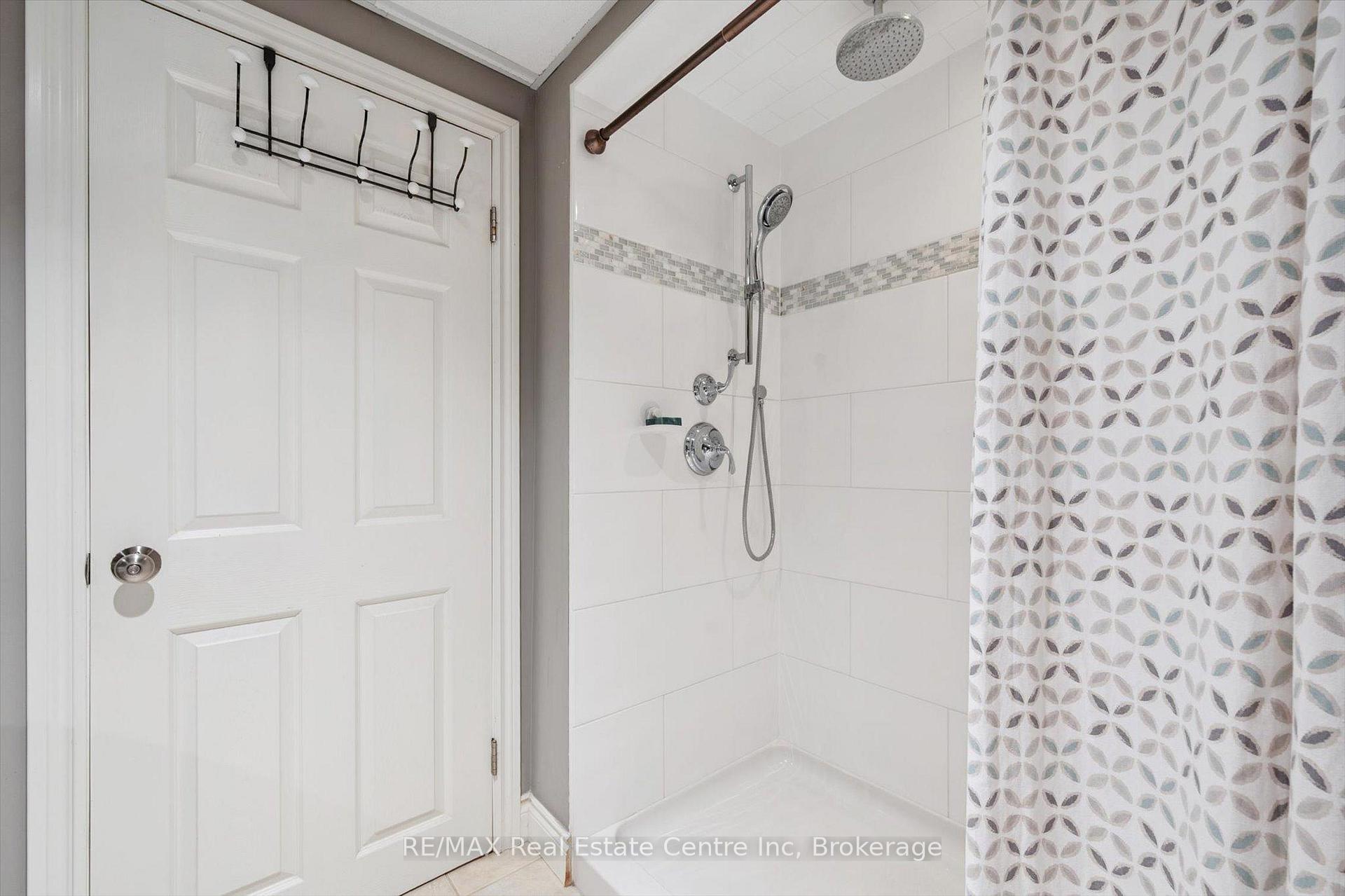 Photo 24 of 12 Carter Drive, Guelph, Grange Road — HOMEH