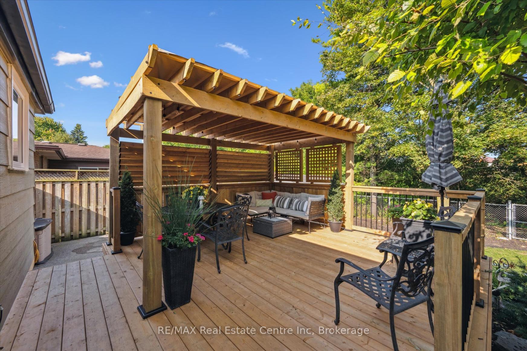 Photo 26 of 12 Carter Drive, Guelph, Grange Road — HOMEH