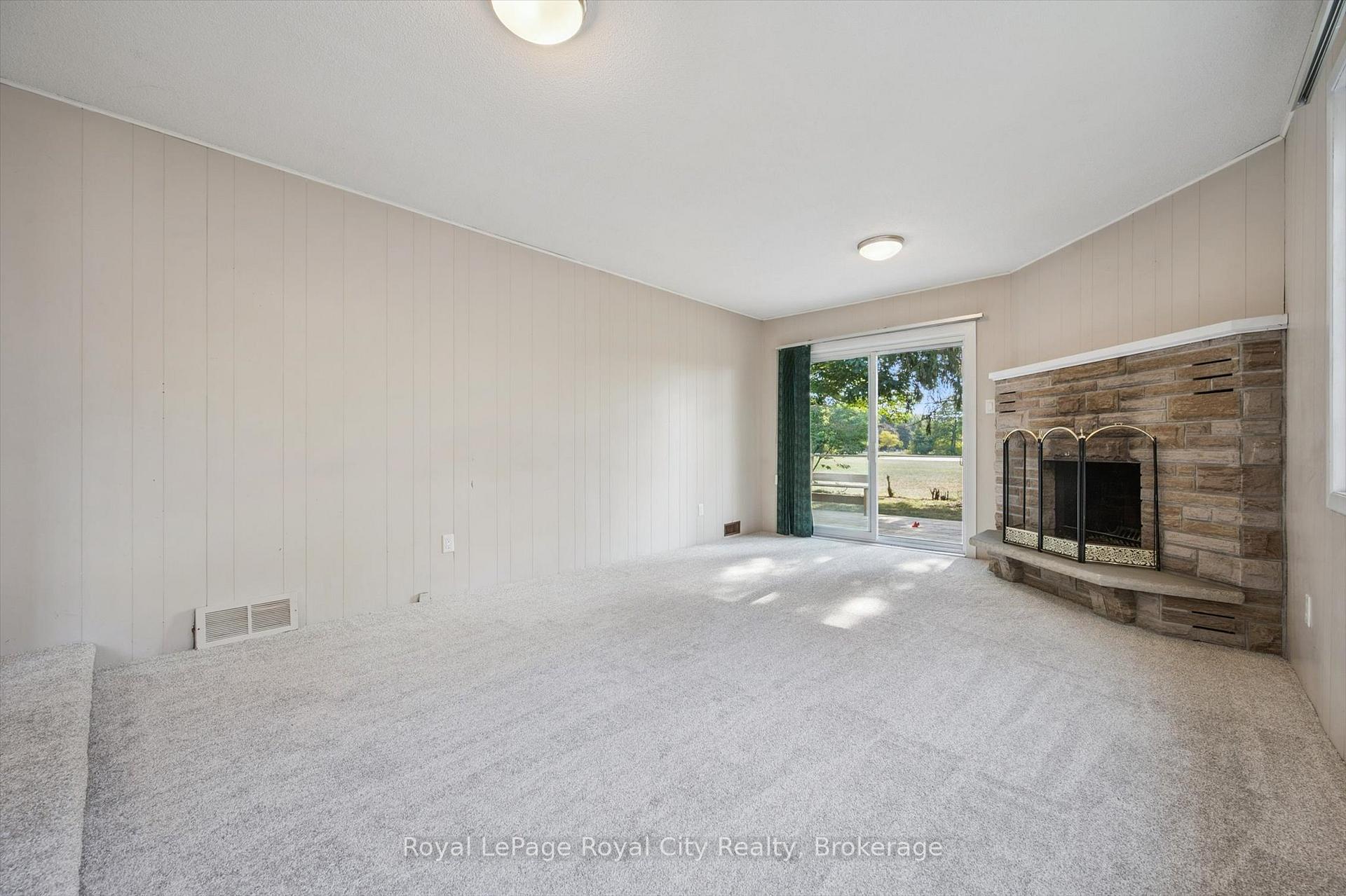 Photo 17 of 104 Harvard Road, Guelph, Kortright West — HOMEH