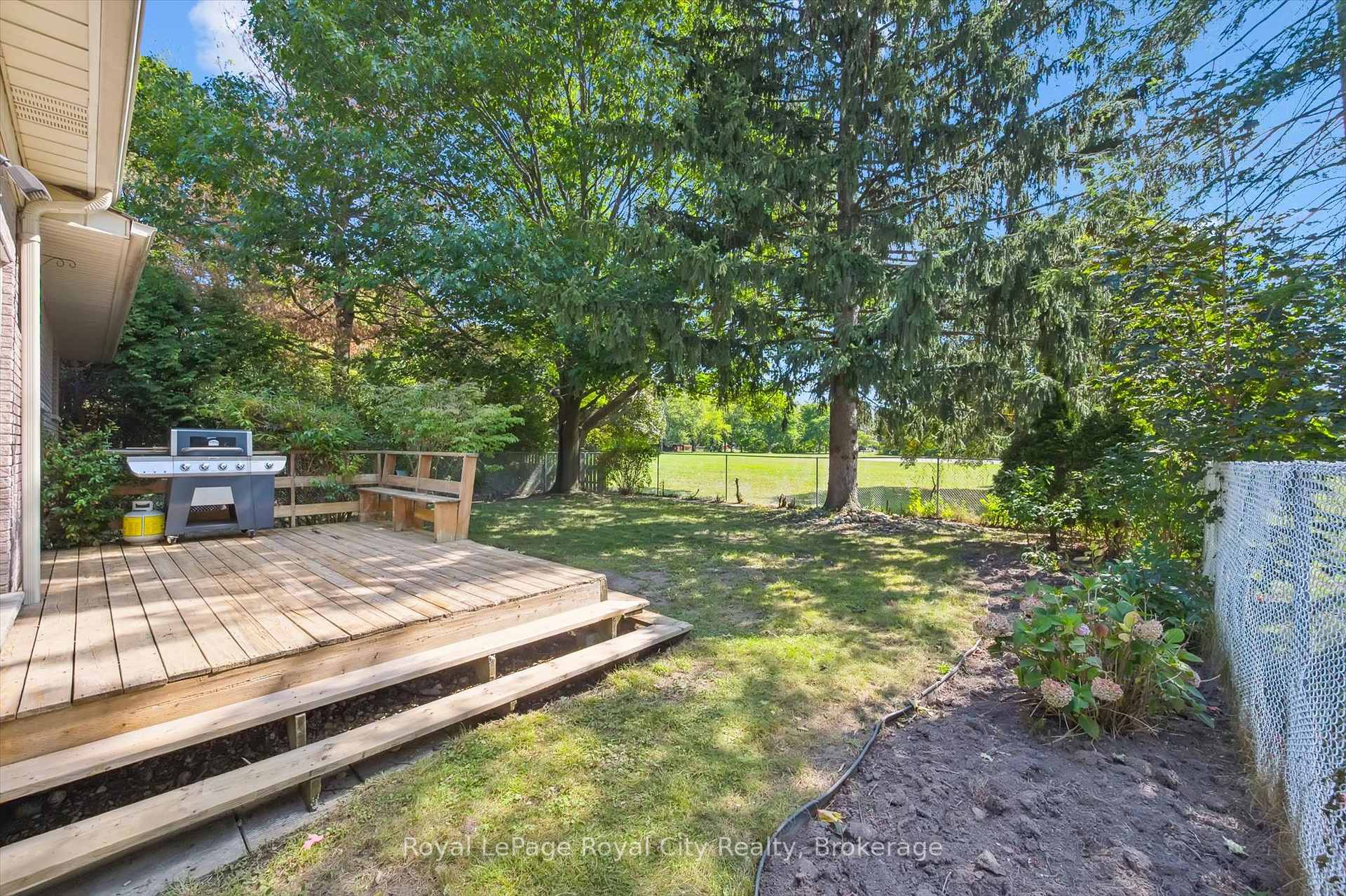 Photo 29 of 104 Harvard Road, Guelph, Kortright West — HOMEH