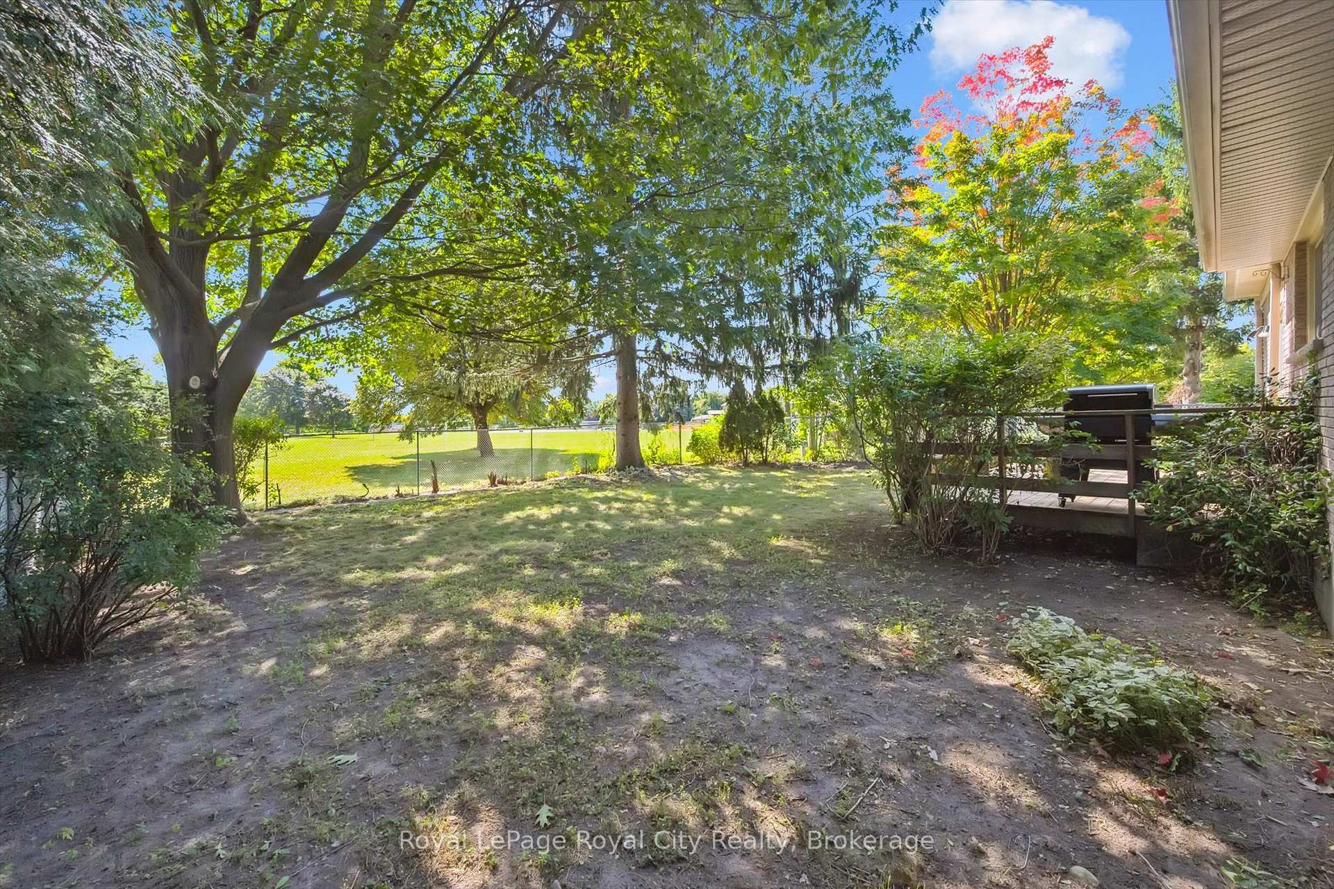 Photo 32 of 104 Harvard Road, Guelph, Kortright West — HOMEH