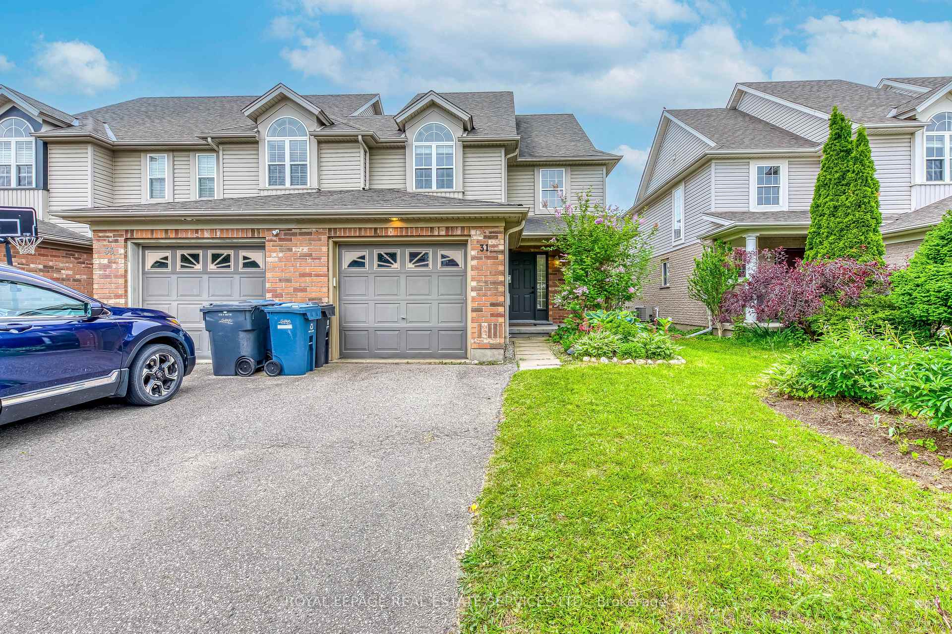 Photo 2 of 31 Eugene Drive, Guelph, Pineridge/Westminster Woods — HOMEH