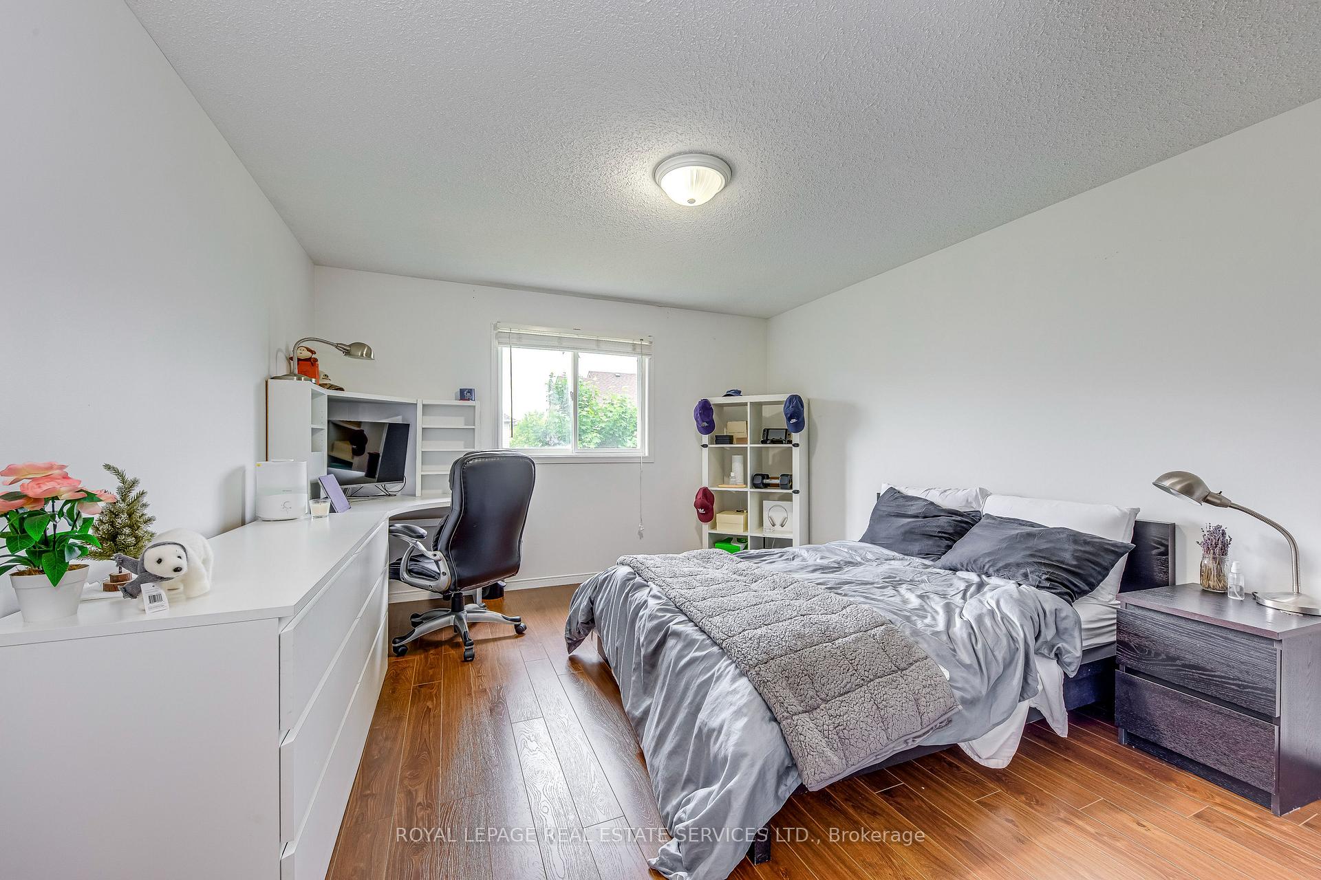 Photo 21 of 31 Eugene Drive, Guelph, Pineridge/Westminster Woods — HOMEH