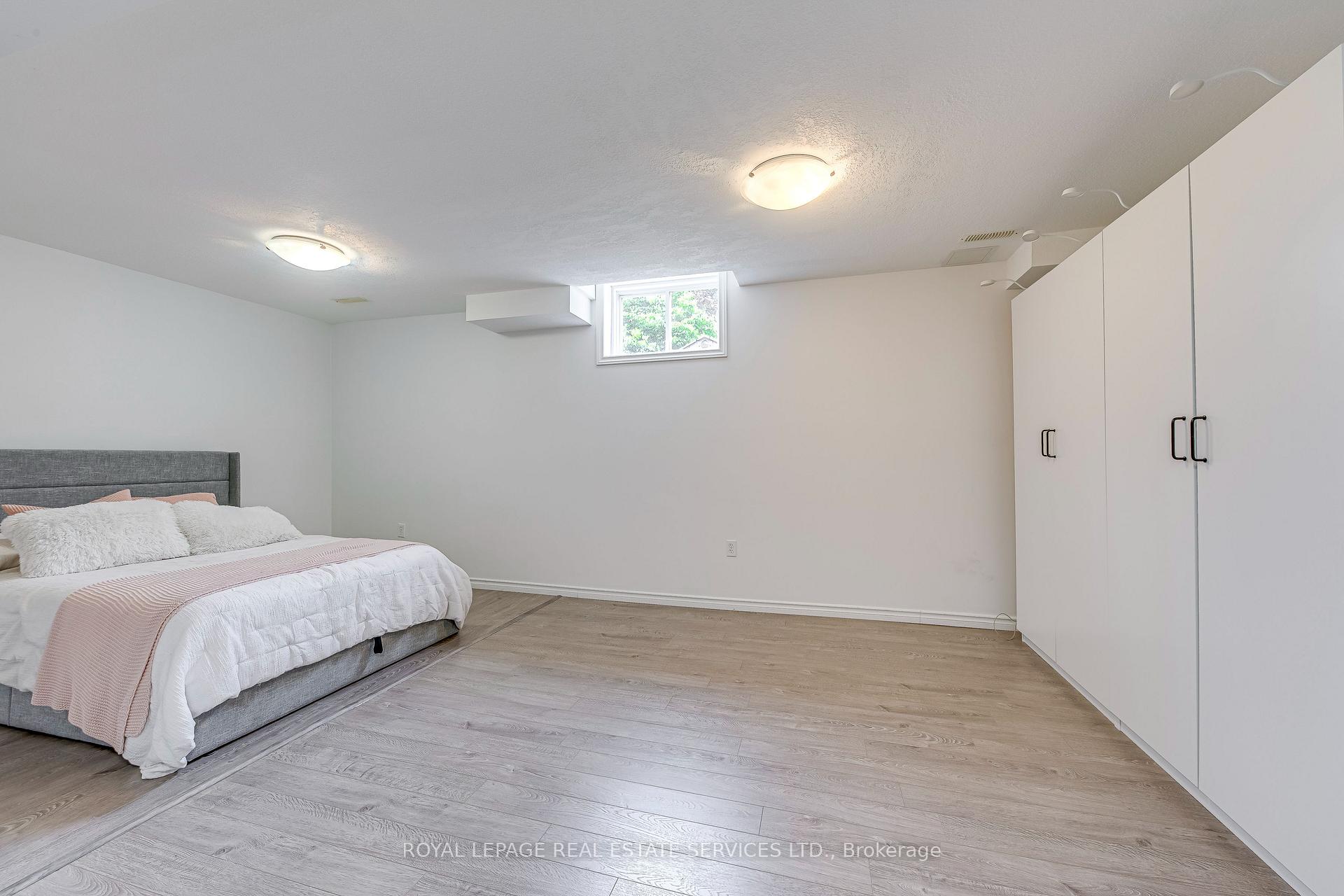 Photo 33 of 31 Eugene Drive, Guelph, Pineridge/Westminster Woods — HOMEH