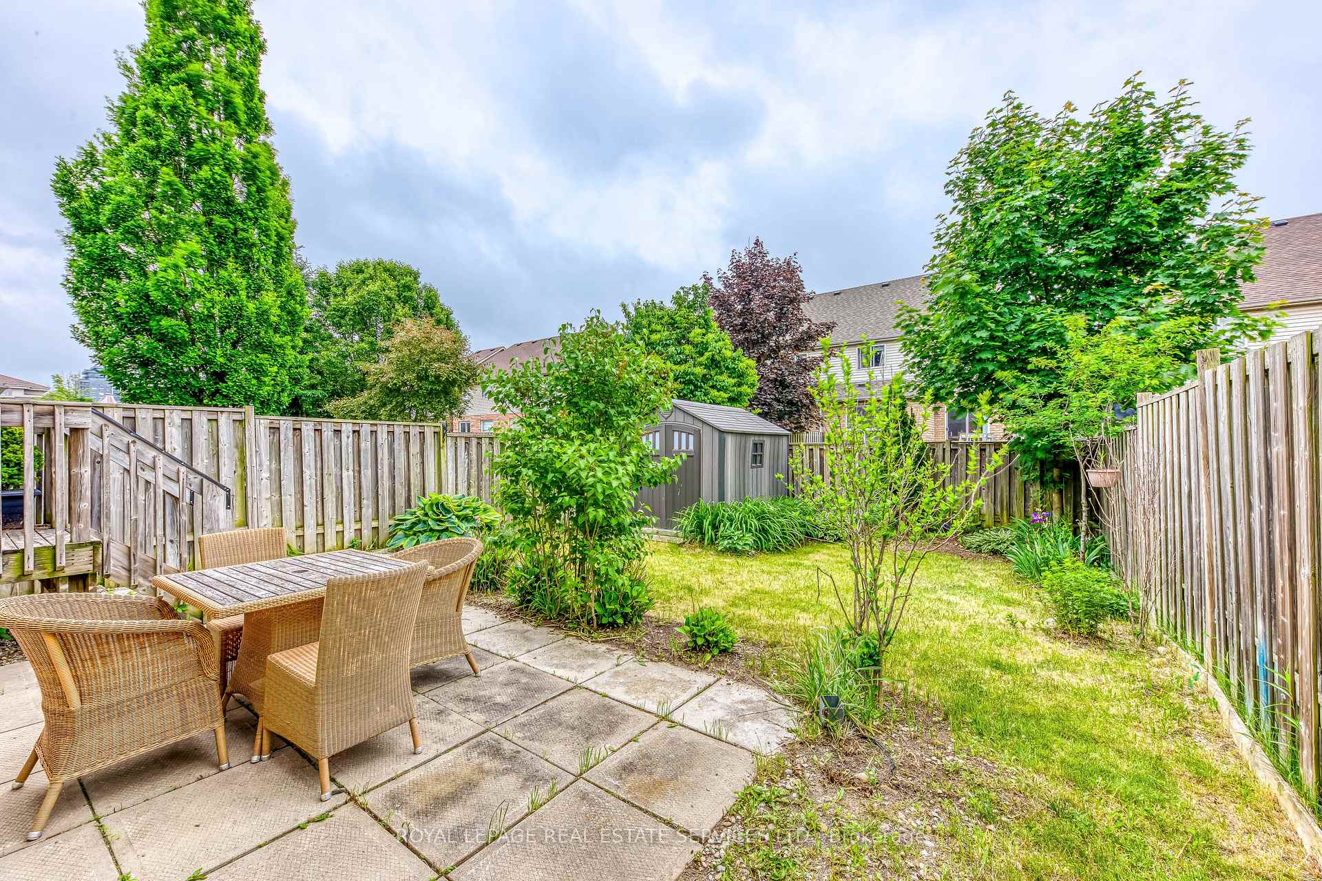Photo 37 of 31 Eugene Drive, Guelph, Pineridge/Westminster Woods — HOMEH