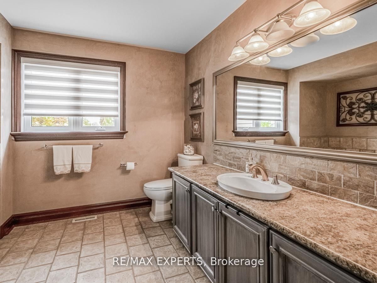 Photo 72 of 31 Pembrook Street, Caledon, Bolton East — HOMEH