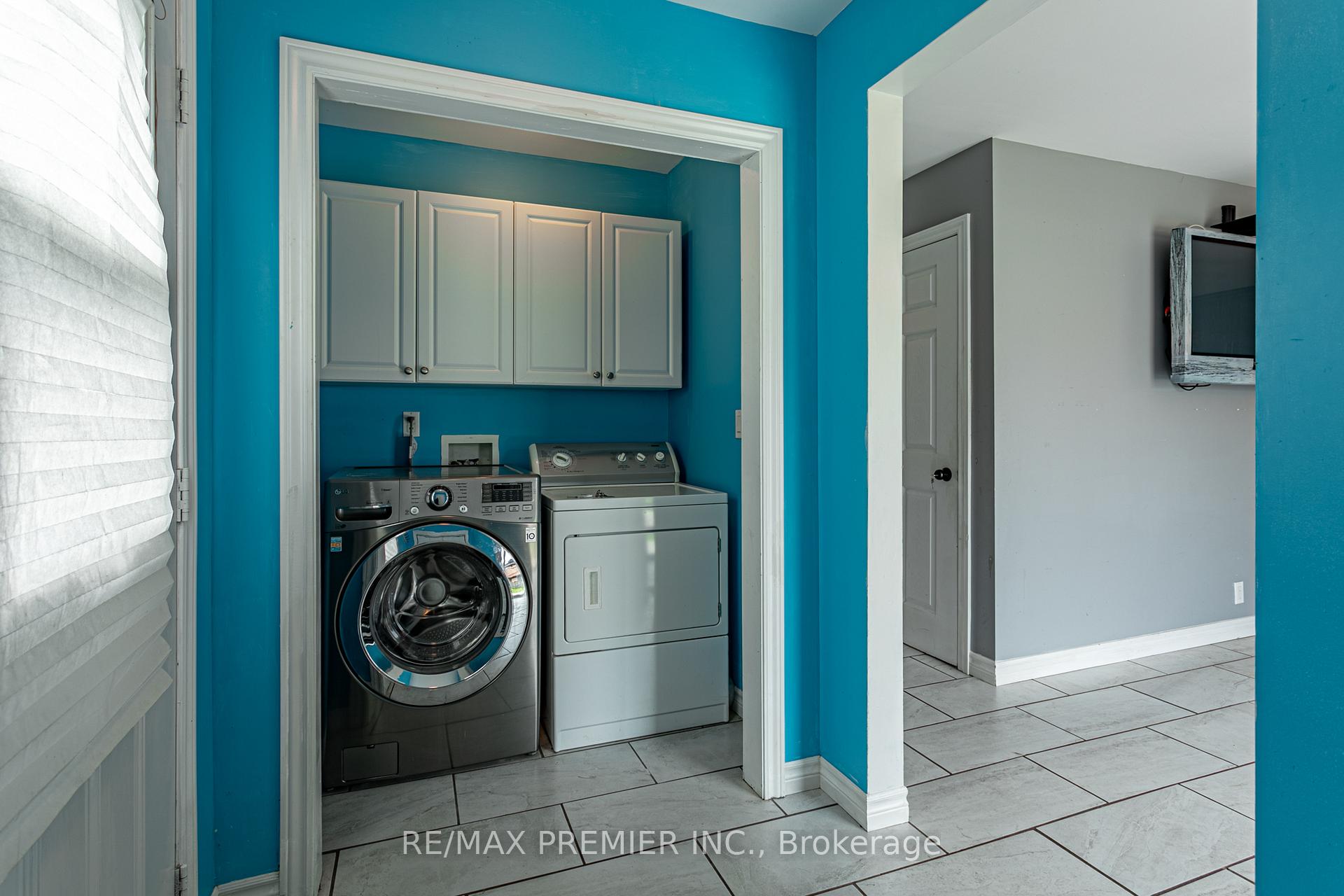 Photo 19 of 45 Wellington Street, Bayham, Port Burwell — HOMEH