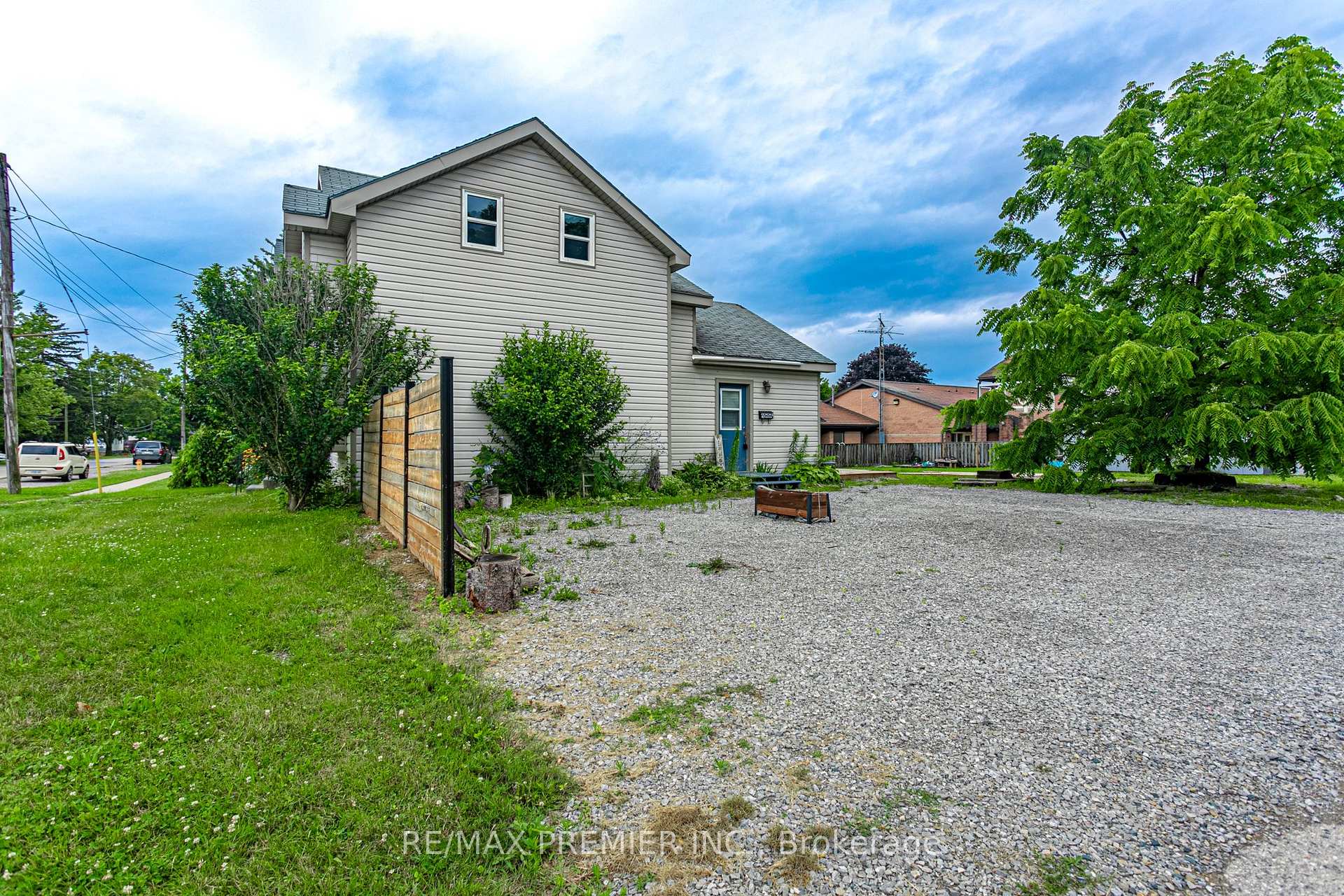 Photo 35 of 45 Wellington Street, Bayham, Port Burwell — HOMEH