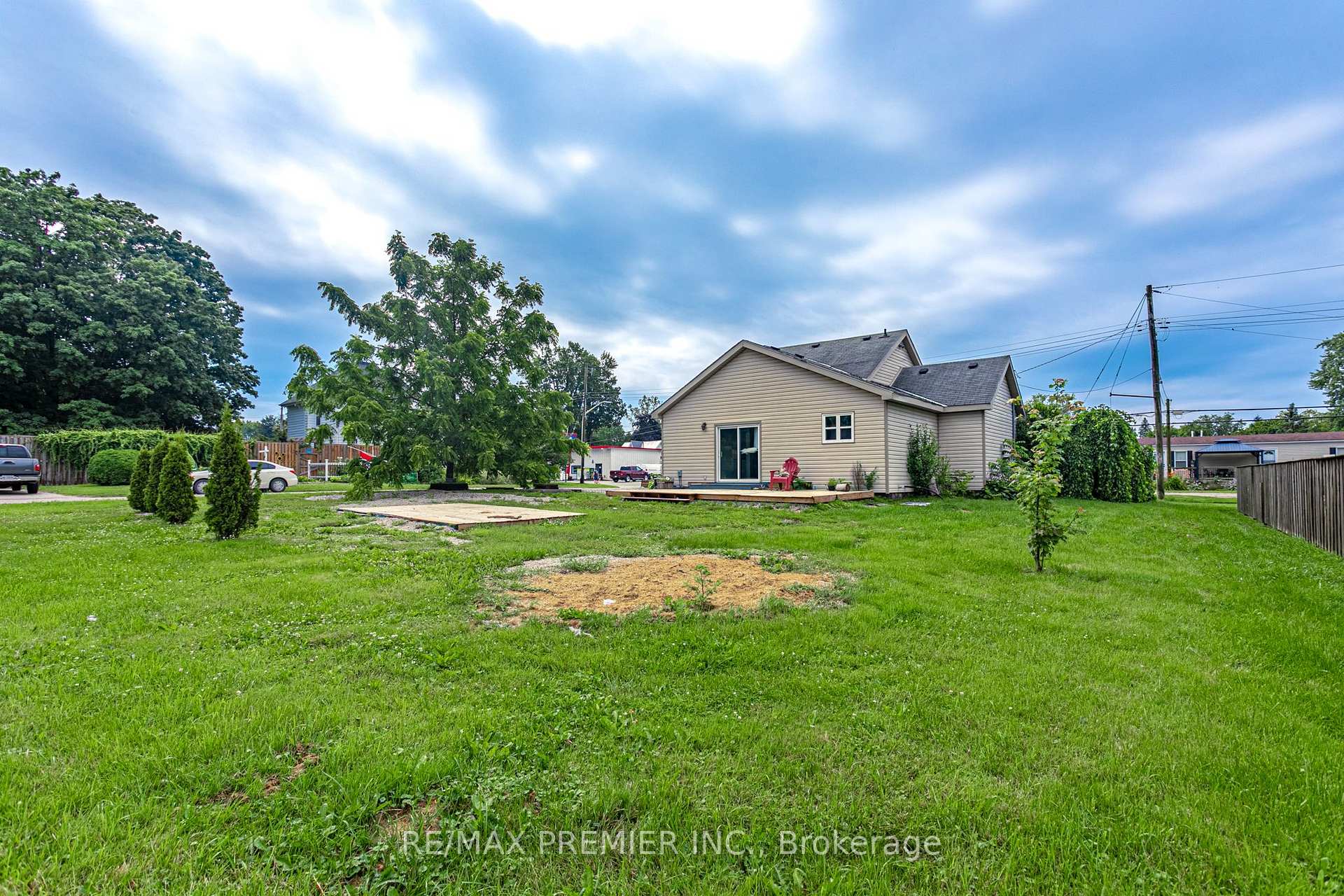 Photo 32 of 45 Wellington Street, Bayham, Port Burwell — HOMEH