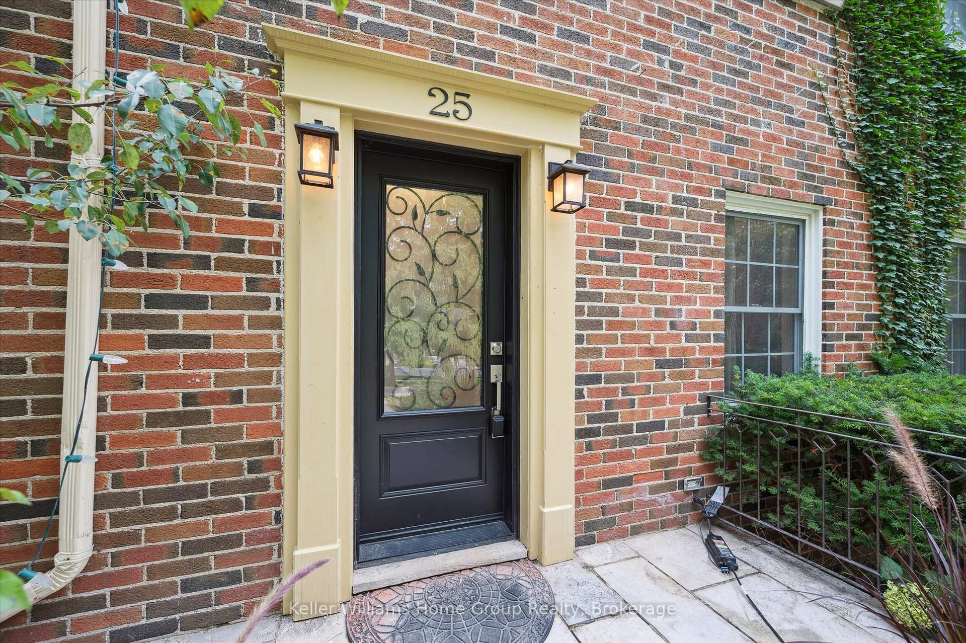 Photo 8 of 25 Forest Hill Drive, Guelph, Dovercliffe Park/Old University — HOMEH