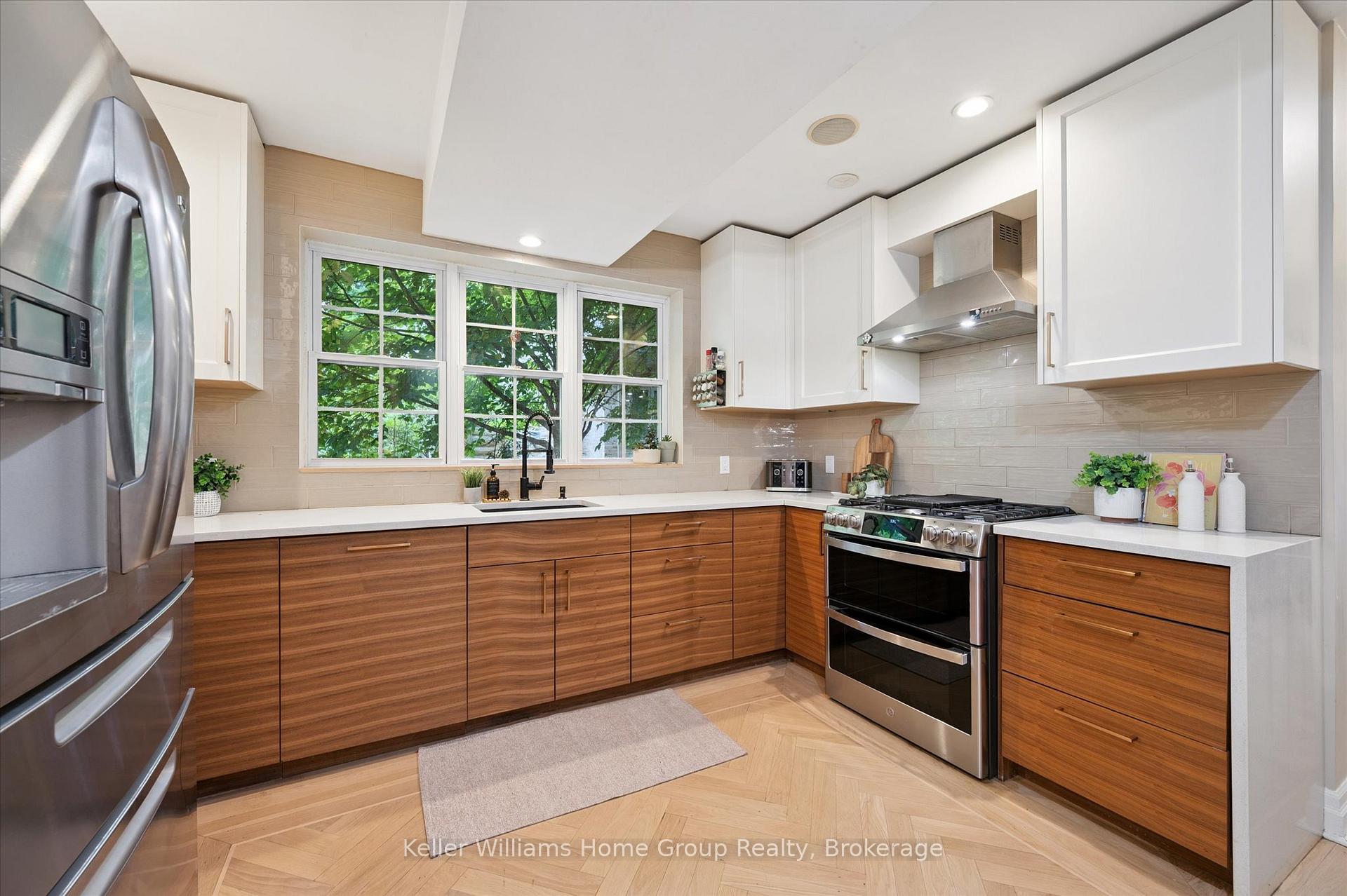 Photo 14 of 25 Forest Hill Drive, Guelph, Dovercliffe Park/Old University — HOMEH