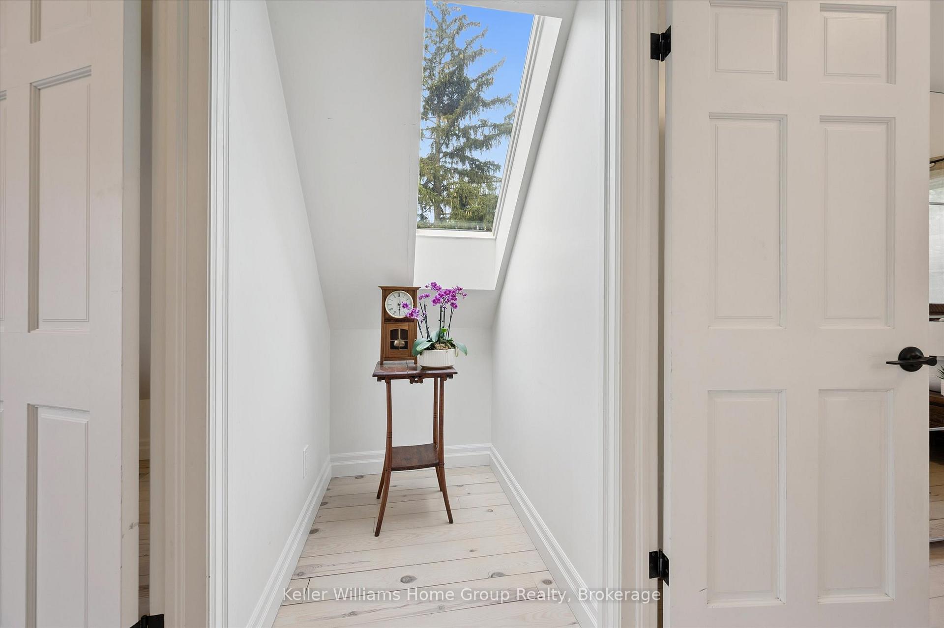Photo 30 of 25 Forest Hill Drive, Guelph, Dovercliffe Park/Old University — HOMEH