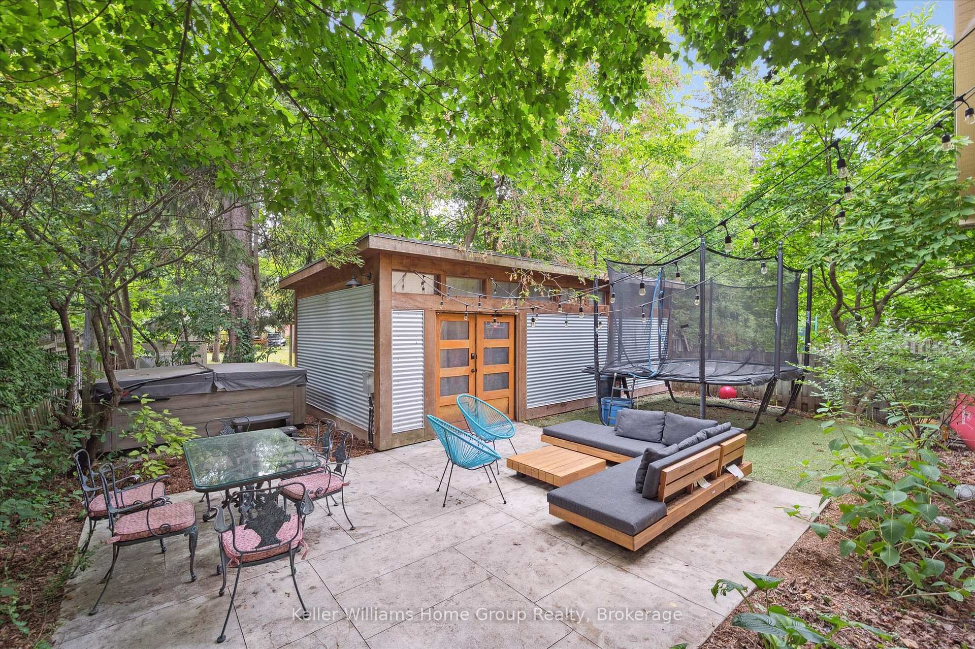 Photo 41 of 25 Forest Hill Drive, Guelph, Dovercliffe Park/Old University — HOMEH