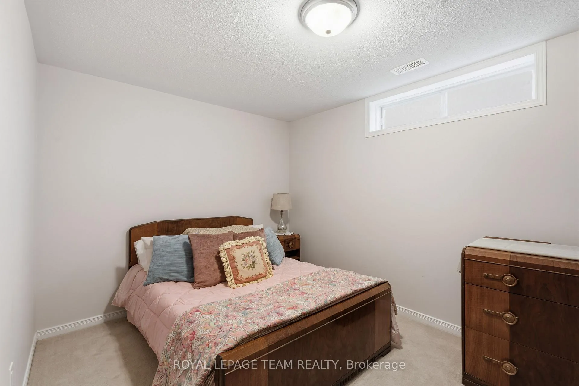 Photo 27 of 145 Stedman Street, Ottawa, Blossom Park/Kemp Park/Findlay Creek — HOMEH