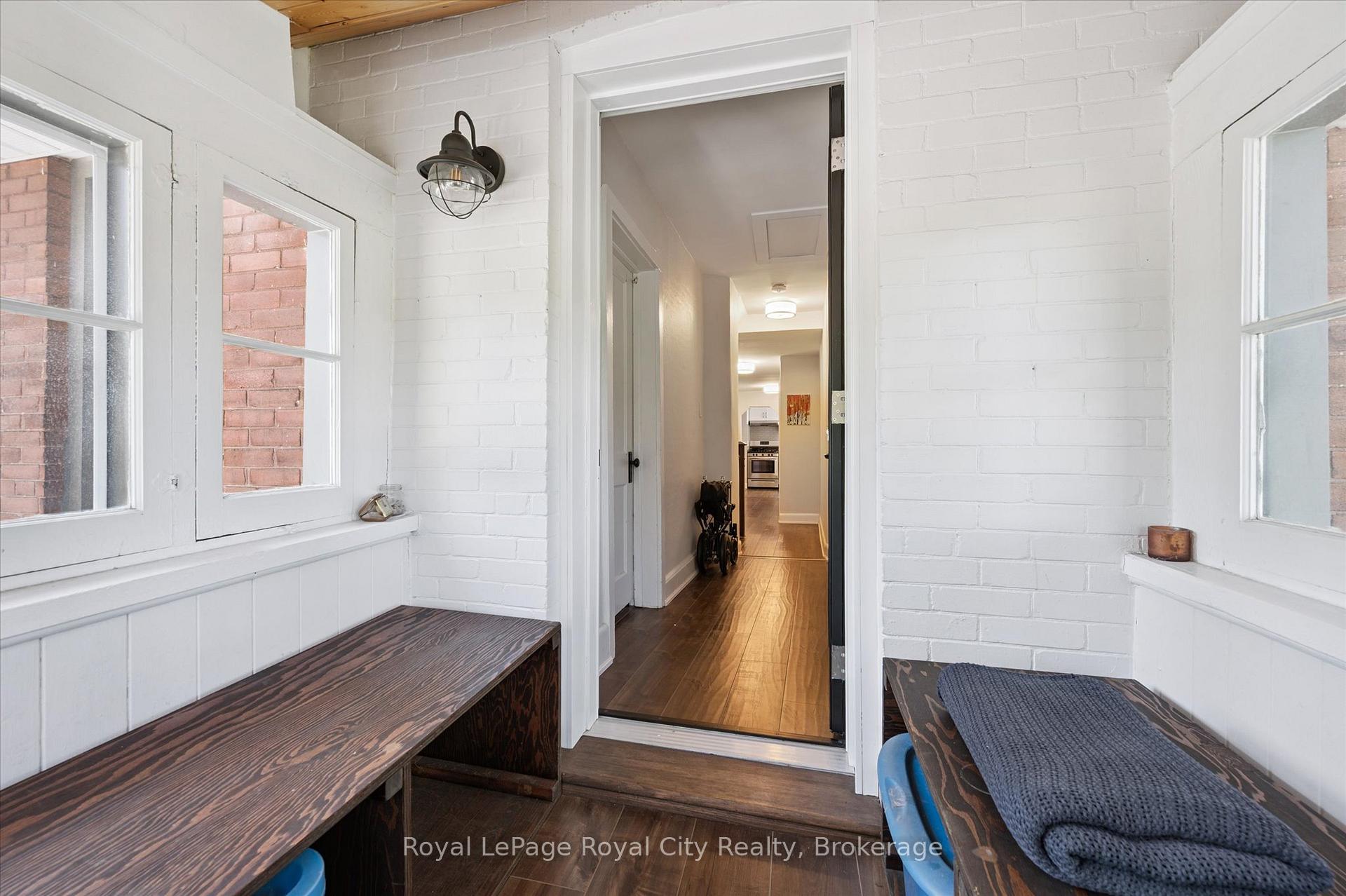 Photo 18 of 92 Kathleen Street, Guelph, Exhibition Park — HOMEH