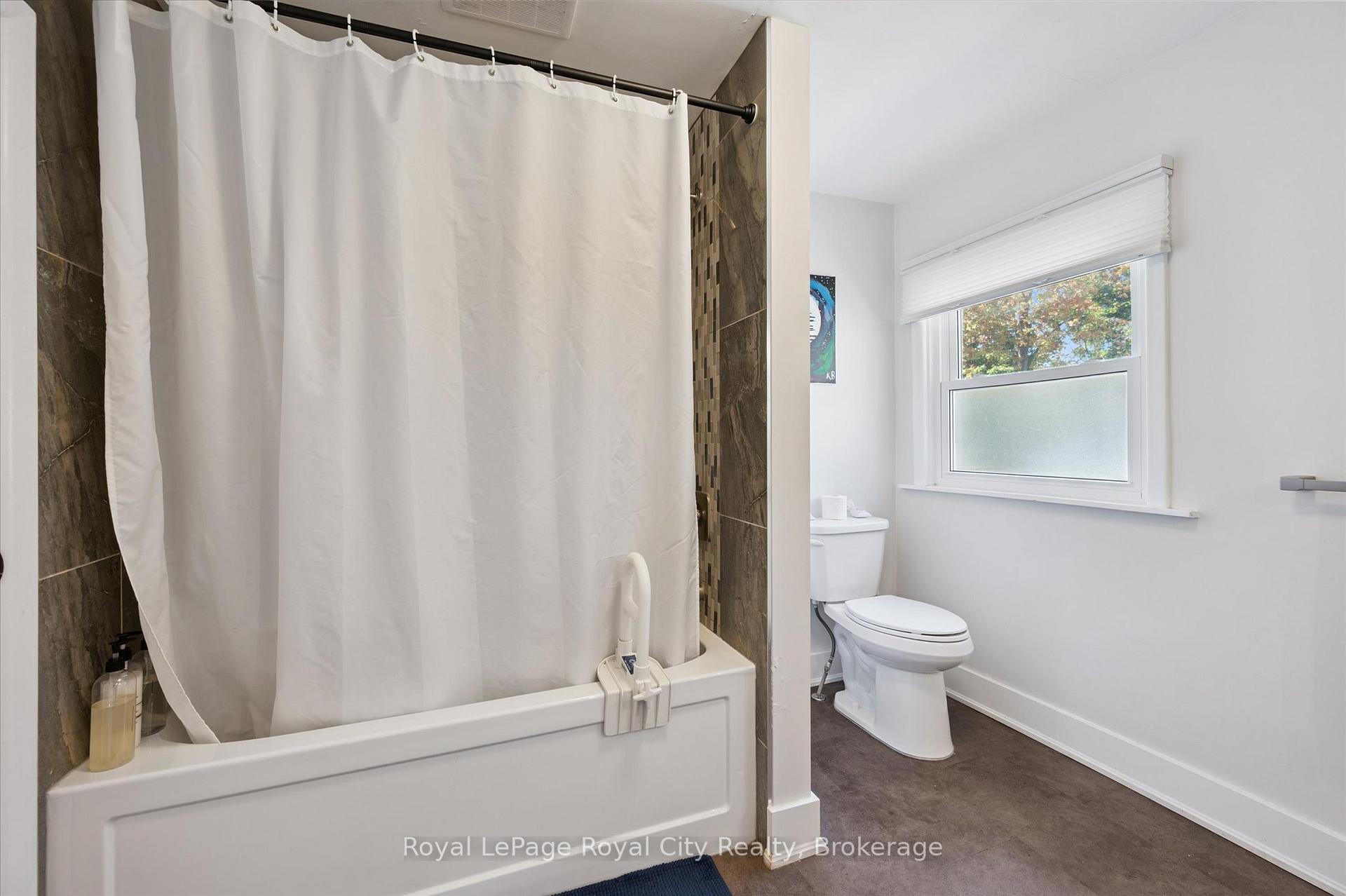 Photo 22 of 92 Kathleen Street, Guelph, Exhibition Park — HOMEH