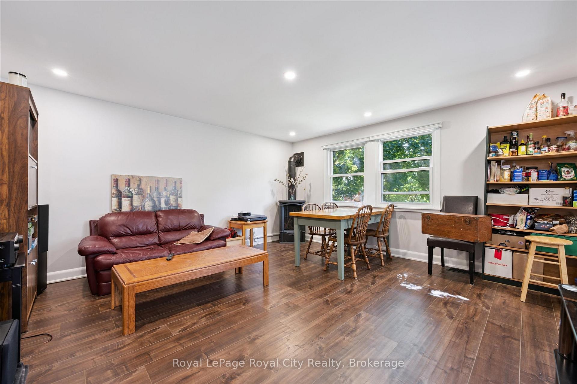 Photo 23 of 92 Kathleen Street, Guelph, Exhibition Park — HOMEH