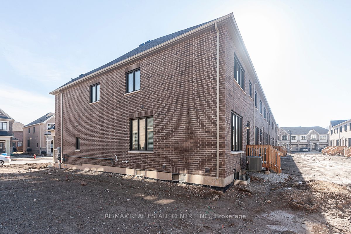 Photo 43 of 1458 Watercress way, Milton, Walker — HOMEH