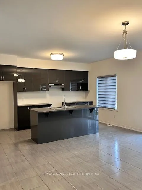 Photo 3 of 18 Whitton Drive, Brant, Paris — HOMEH