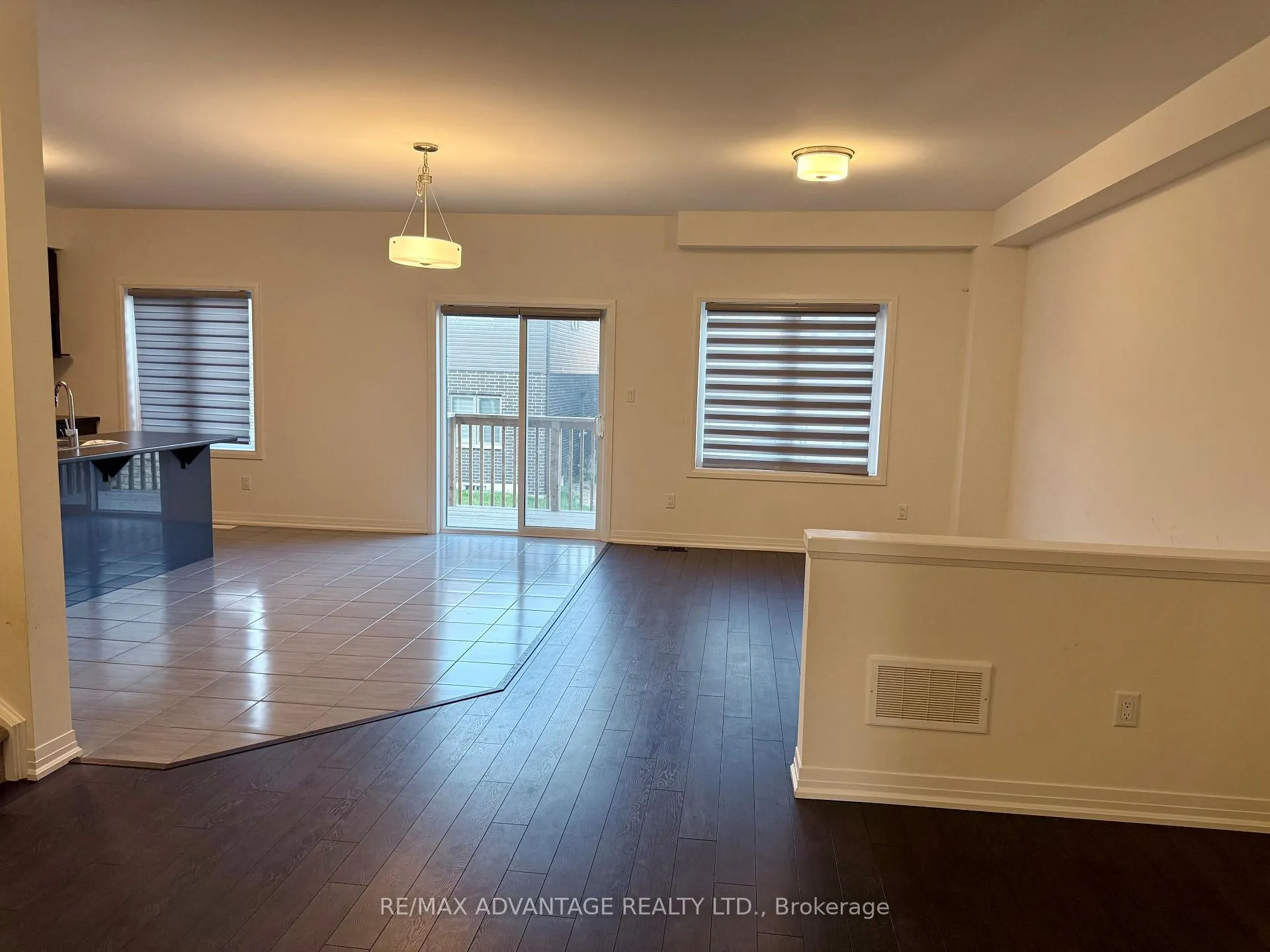 Photo 6 of 18 Whitton Drive, Brant, Paris — HOMEH
