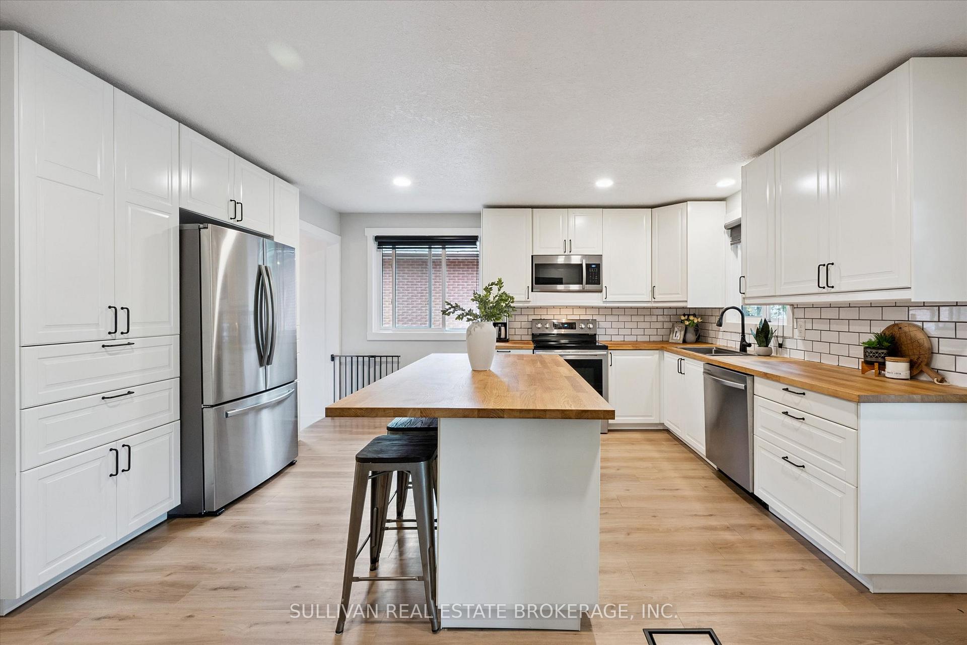 Photo 17 of 163 Hadati Road, Guelph, Grange Road — HOMEH
