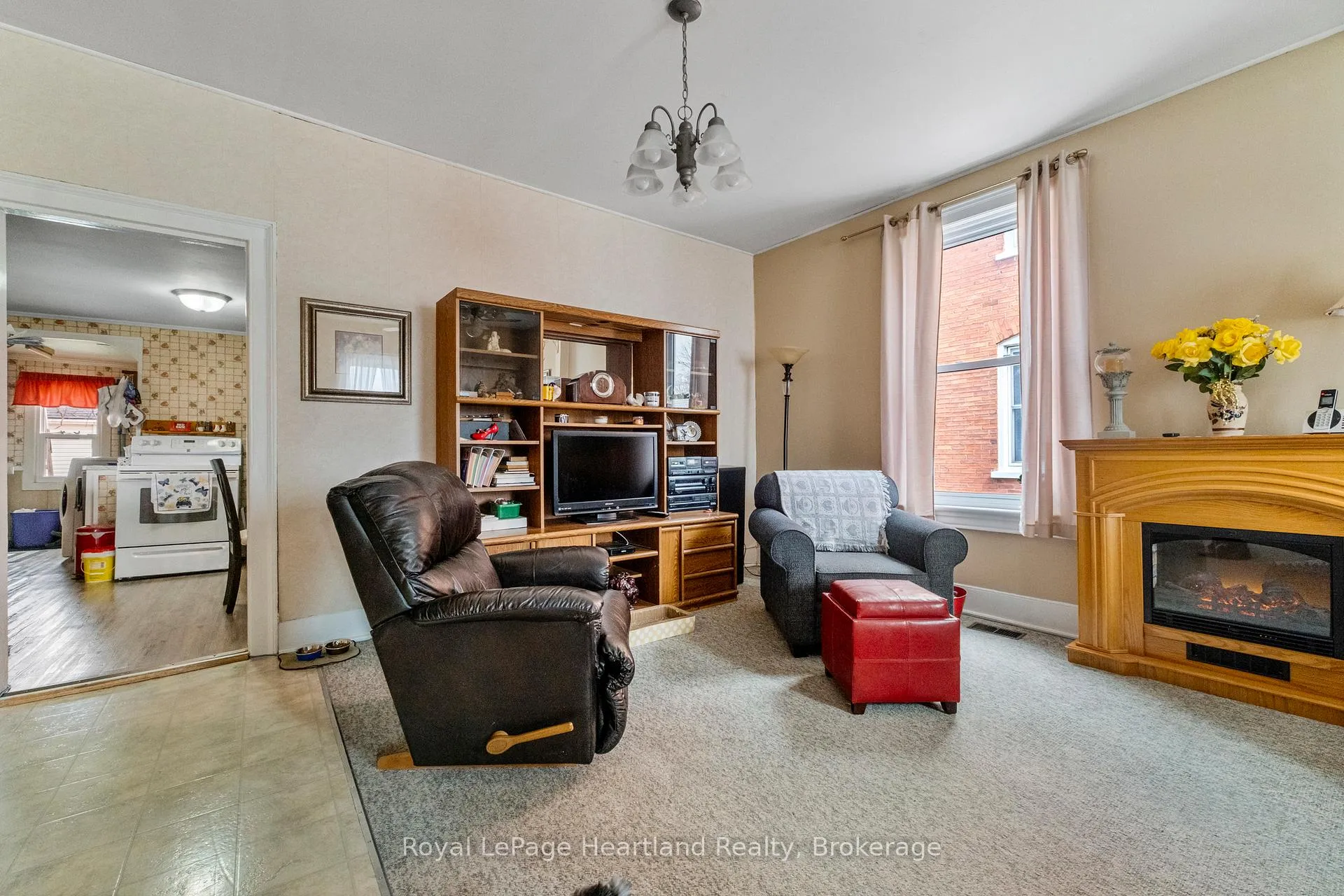 Photo 5 of 185 St David Street, Goderich, Goderich (Town) — HOMEH