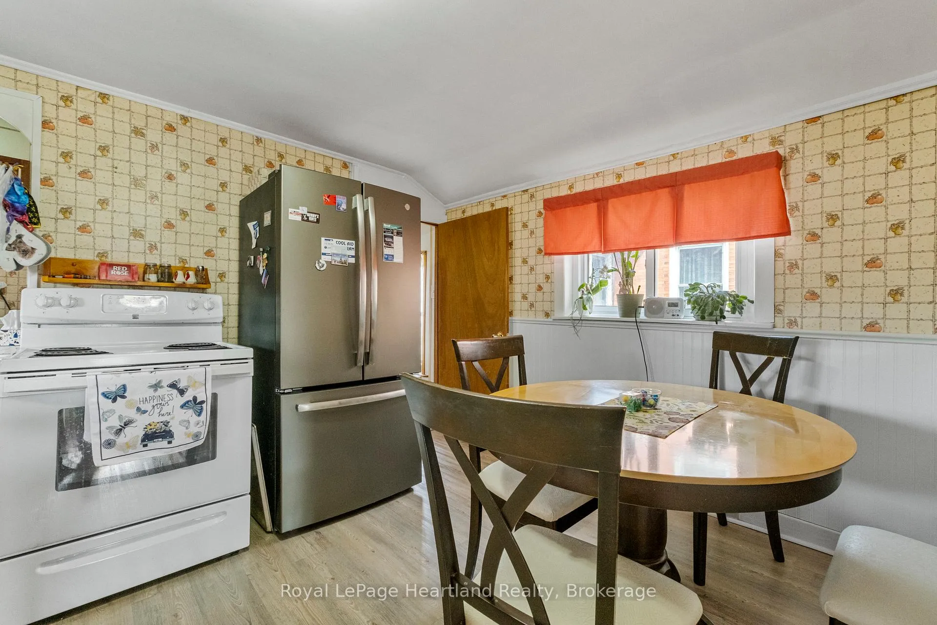 Photo 10 of 185 St David Street, Goderich, Goderich (Town) — HOMEH