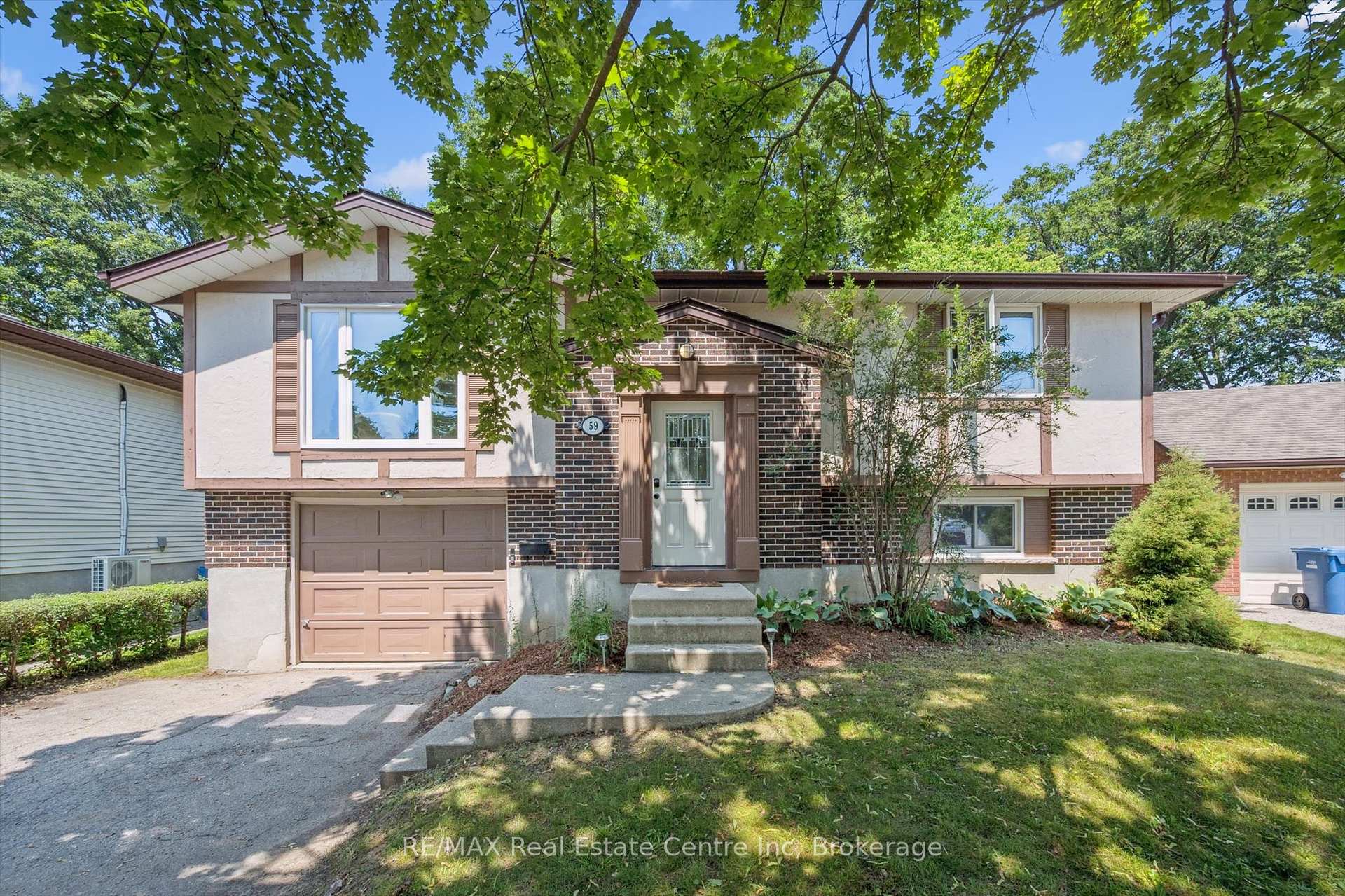 Photo 2 of 59 Steffler Drive, Guelph, Kortright West — HOMEH