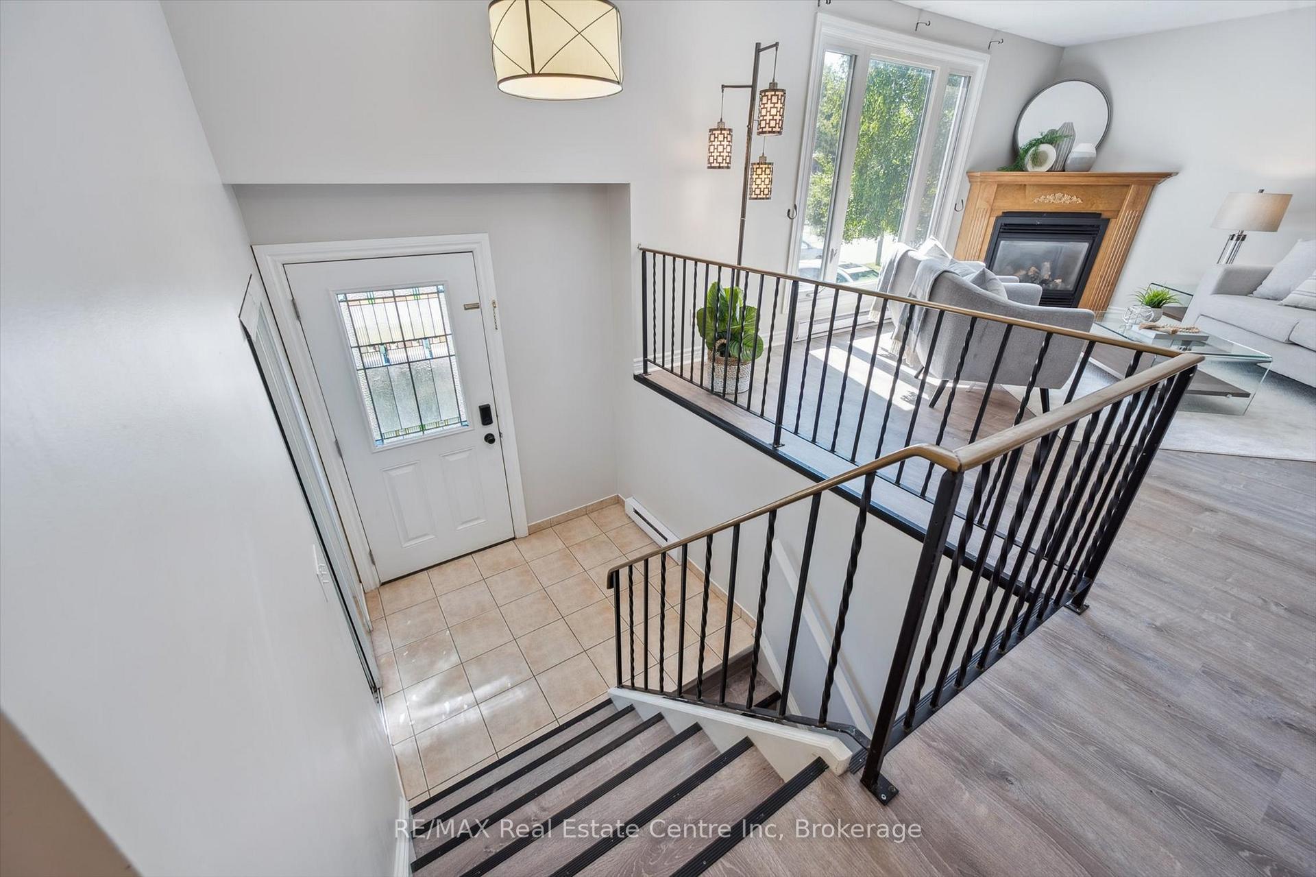 Photo 5 of 59 Steffler Drive, Guelph, Kortright West — HOMEH