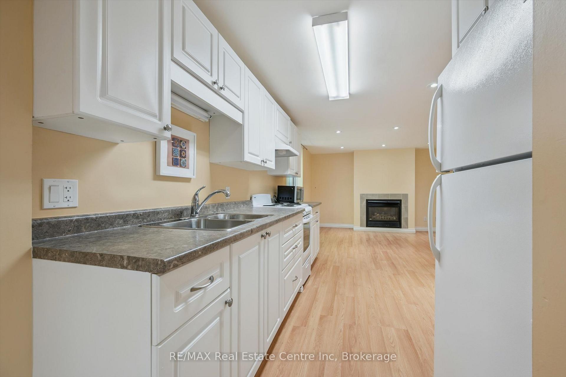 Photo 35 of 59 Steffler Drive, Guelph, Kortright West — HOMEH