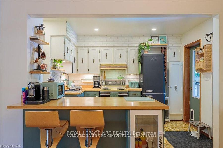 Photo 17 of 28 William Street W, Hamilton, Landsdale — HOMEH