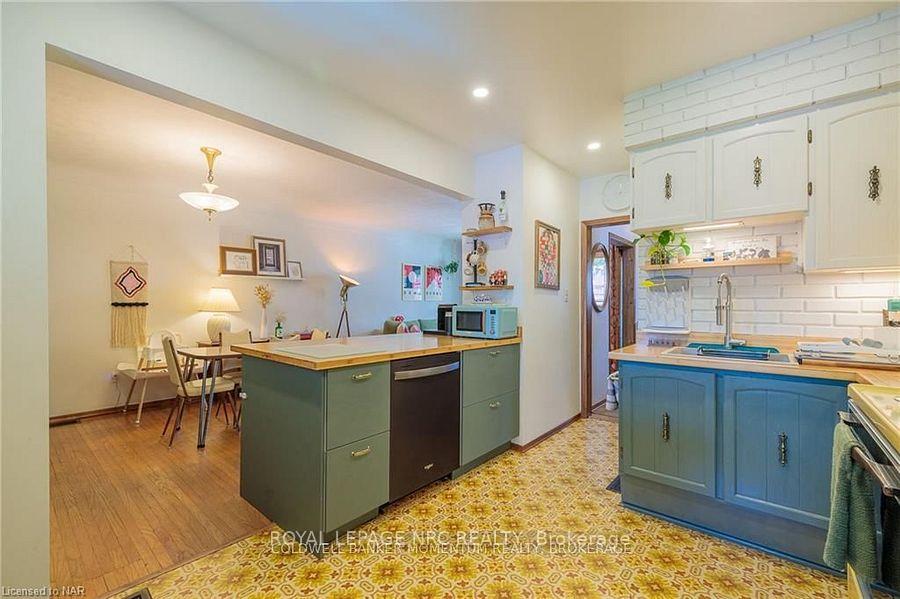 Photo 19 of 28 William Street W, Hamilton, Landsdale — HOMEH