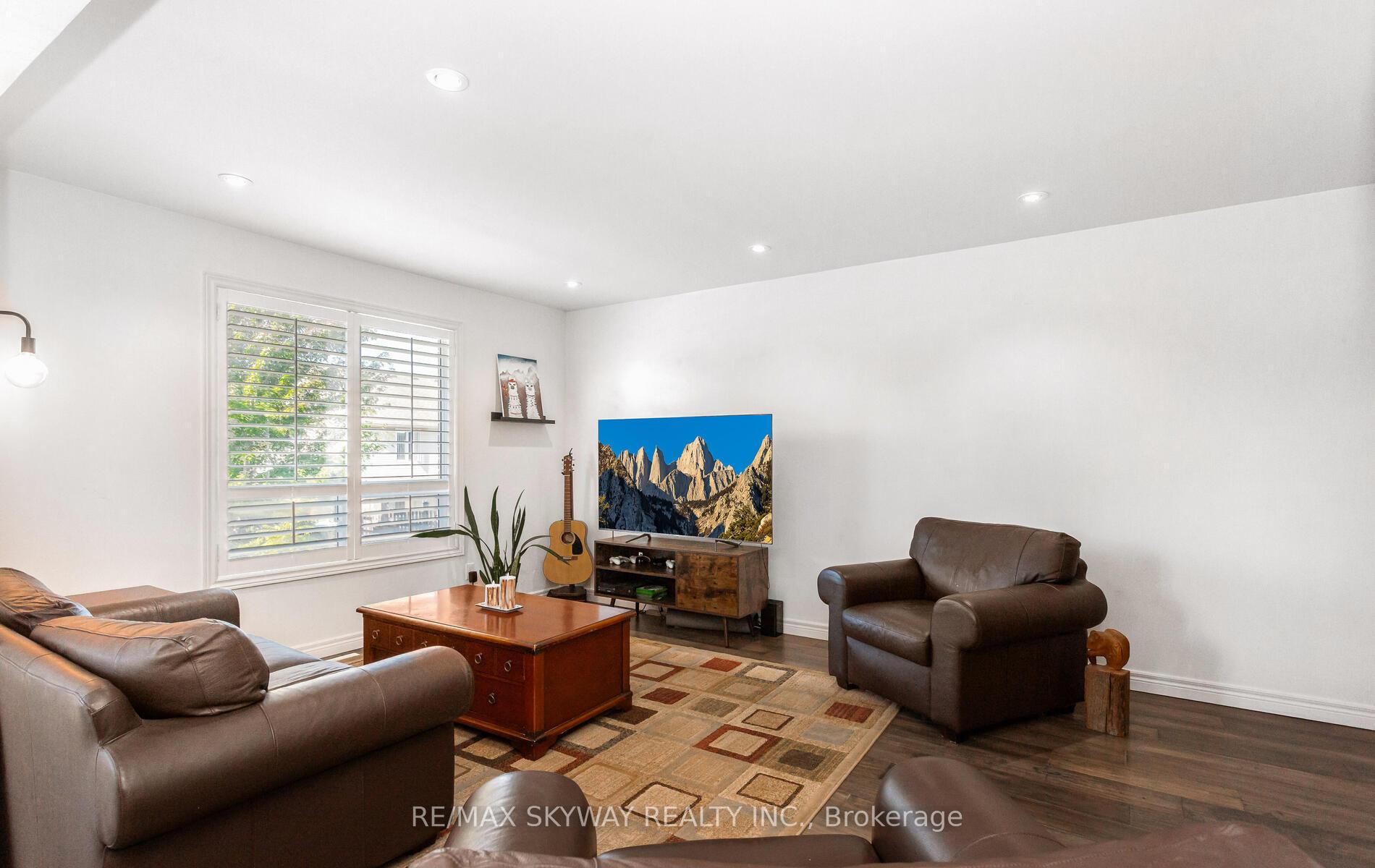 Photo 13 of 86 Davis Street, Guelph, Grange Road — HOMEH