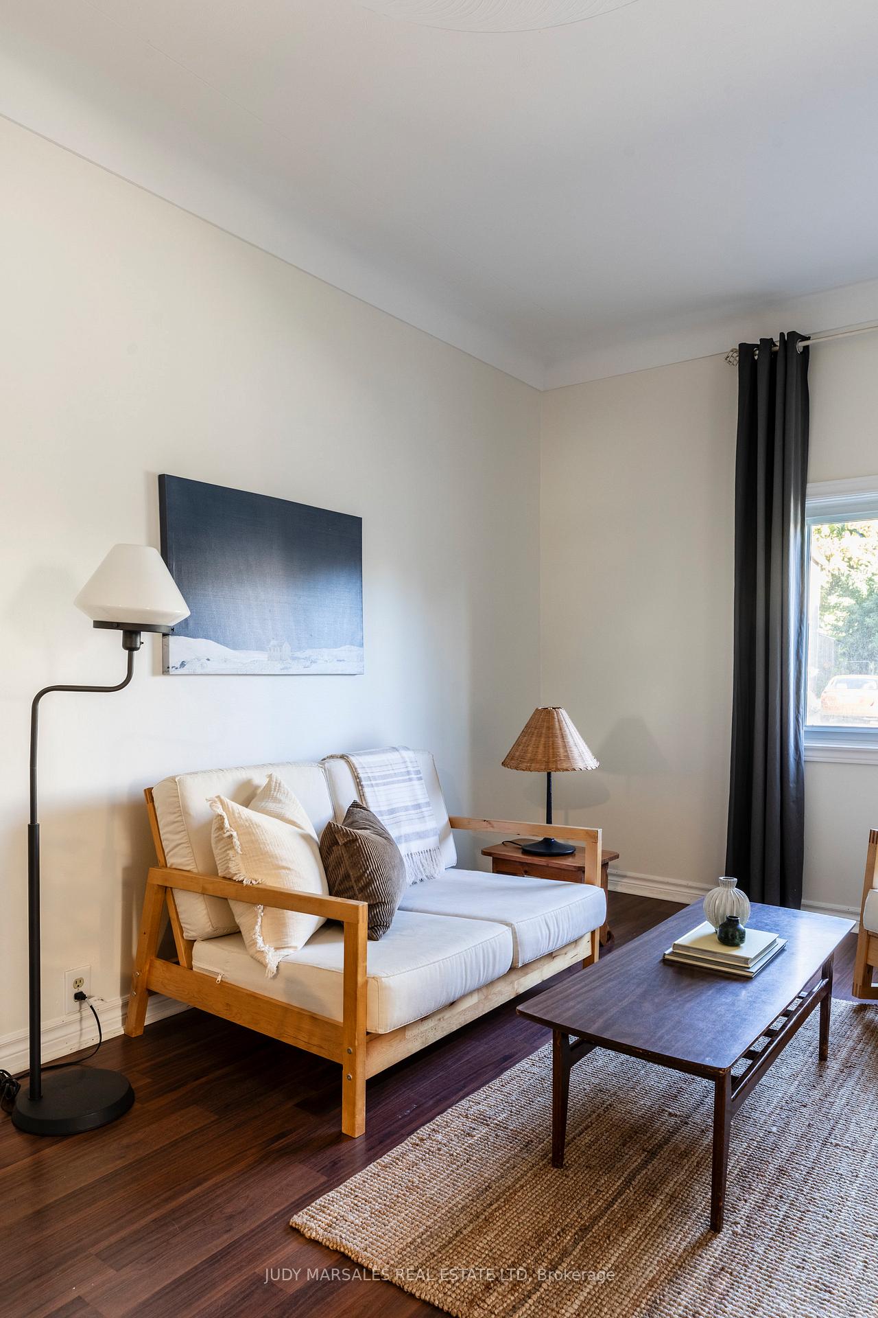 Photo 7 of 133 Breadalbane Street, Hamilton, Strathcona — HOMEH