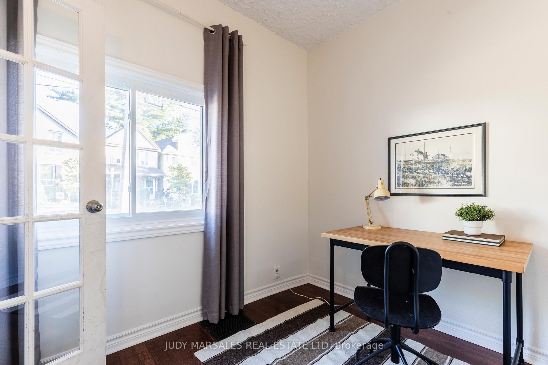 Photo 11 of 133 Breadalbane Street, Hamilton, Strathcona — HOMEH