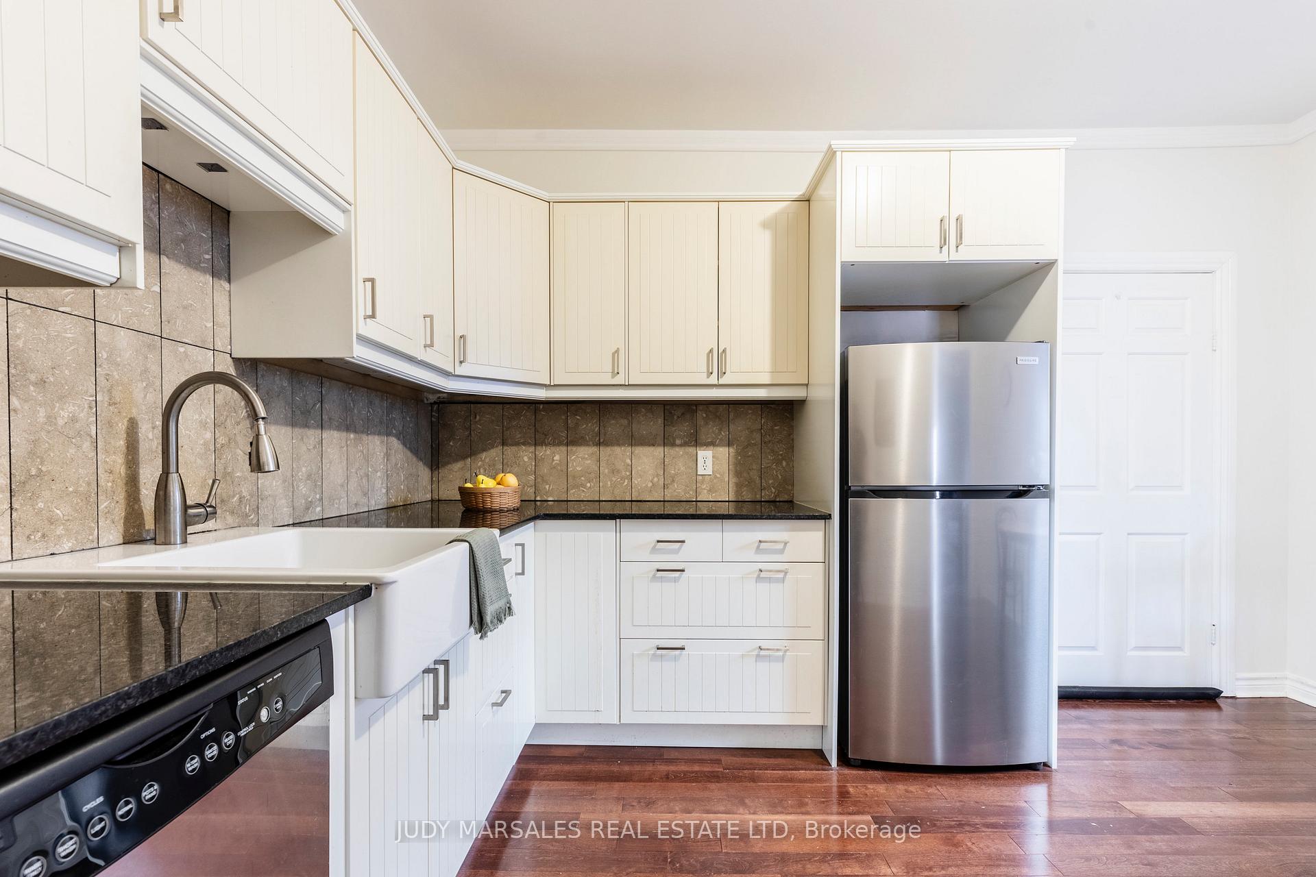 Photo 14 of 133 Breadalbane Street, Hamilton, Strathcona — HOMEH