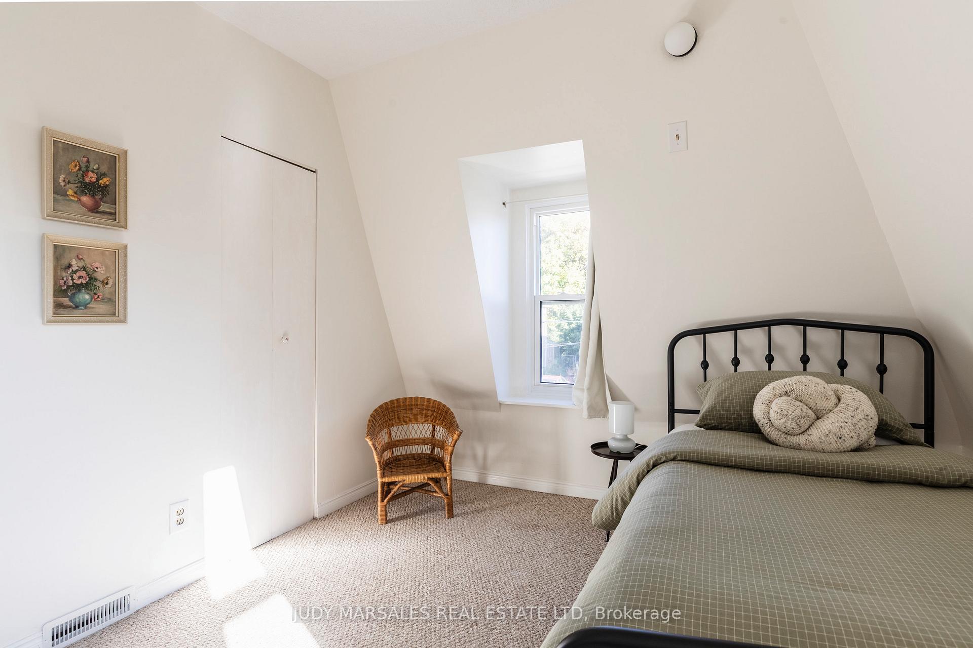 Photo 32 of 133 Breadalbane Street, Hamilton, Strathcona — HOMEH