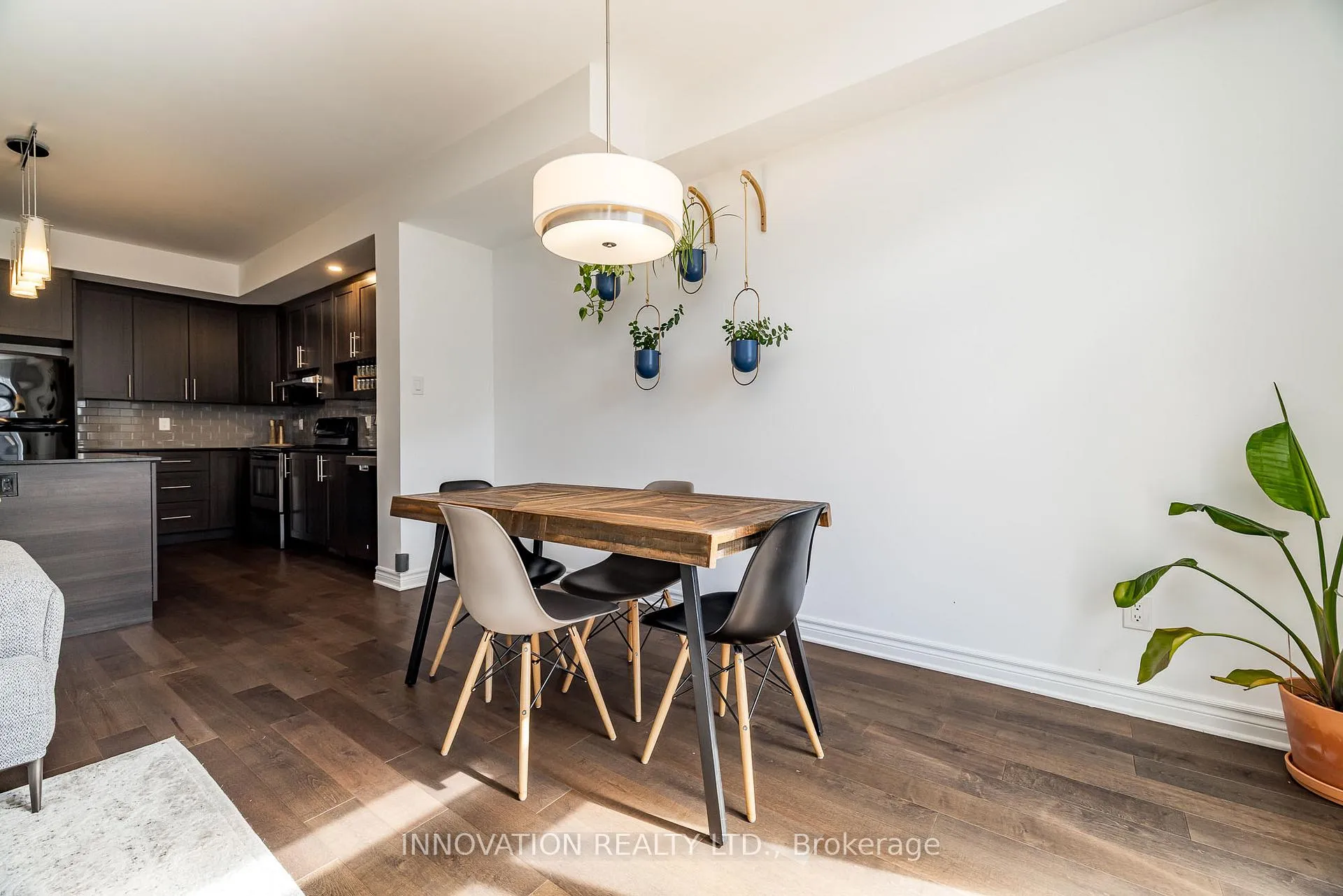 Photo 10 of 288 Munro Street, Carleton Place — HOMEH