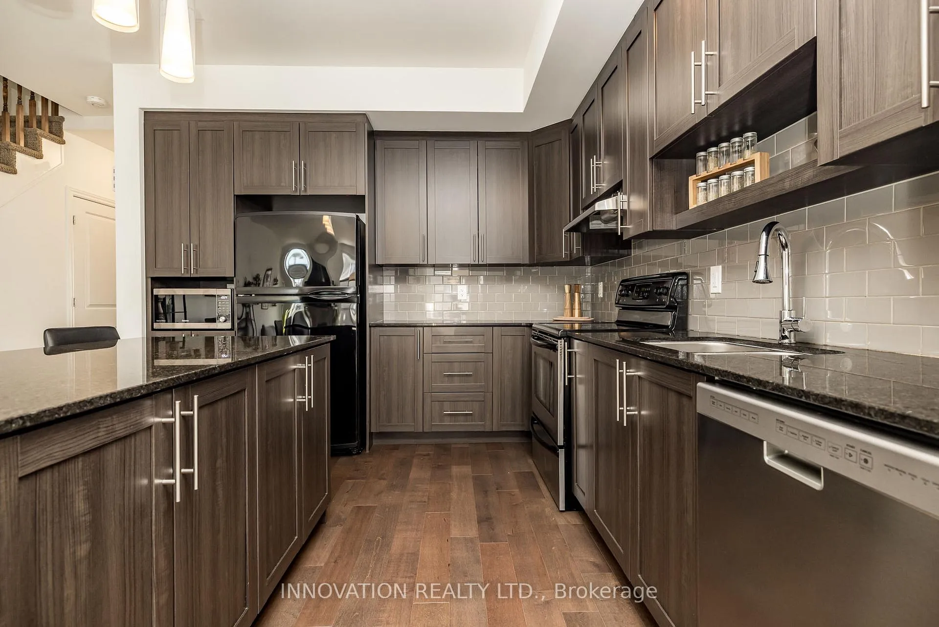 Photo 15 of 288 Munro Street, Carleton Place — HOMEH