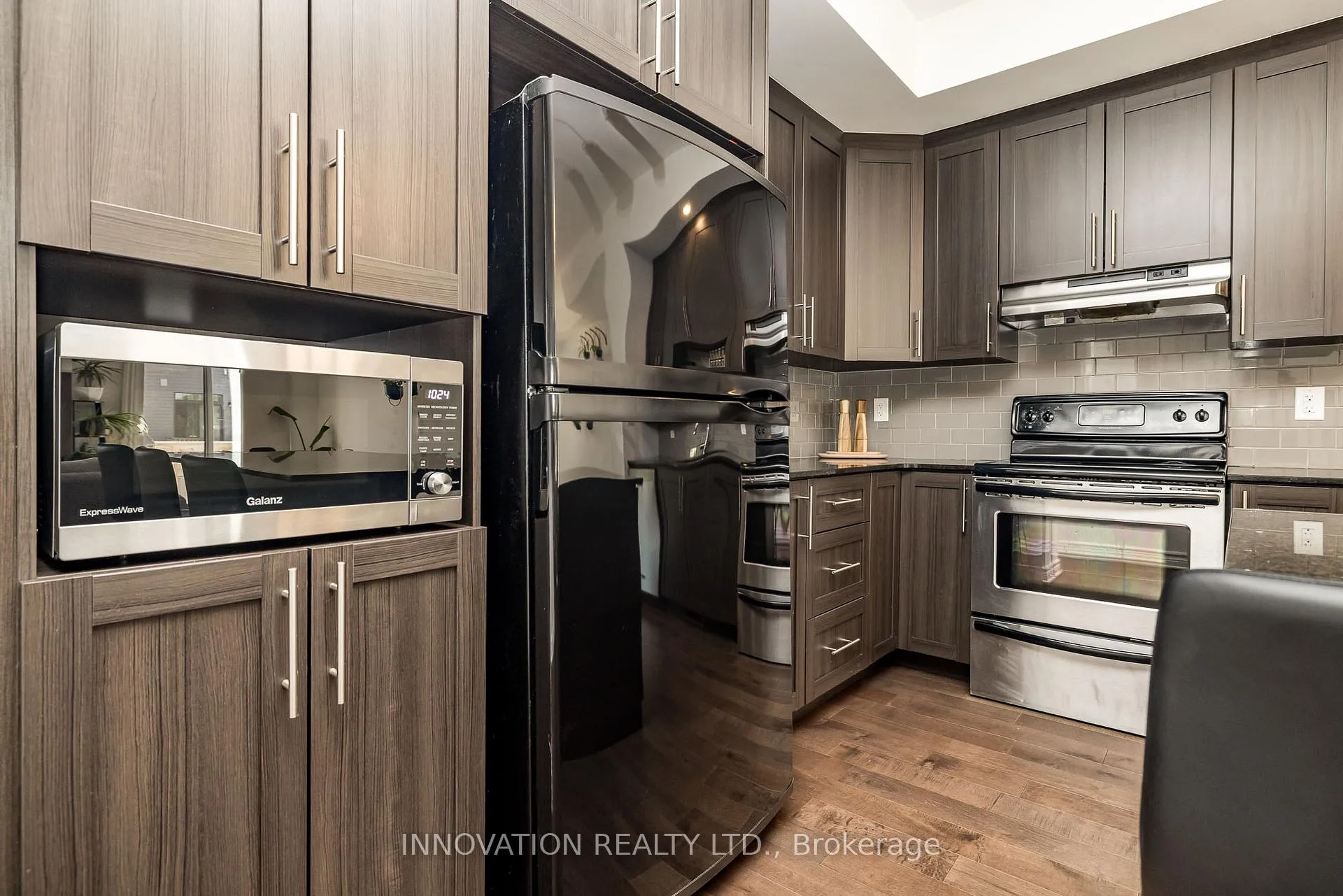 Photo 16 of 288 Munro Street, Carleton Place — HOMEH
