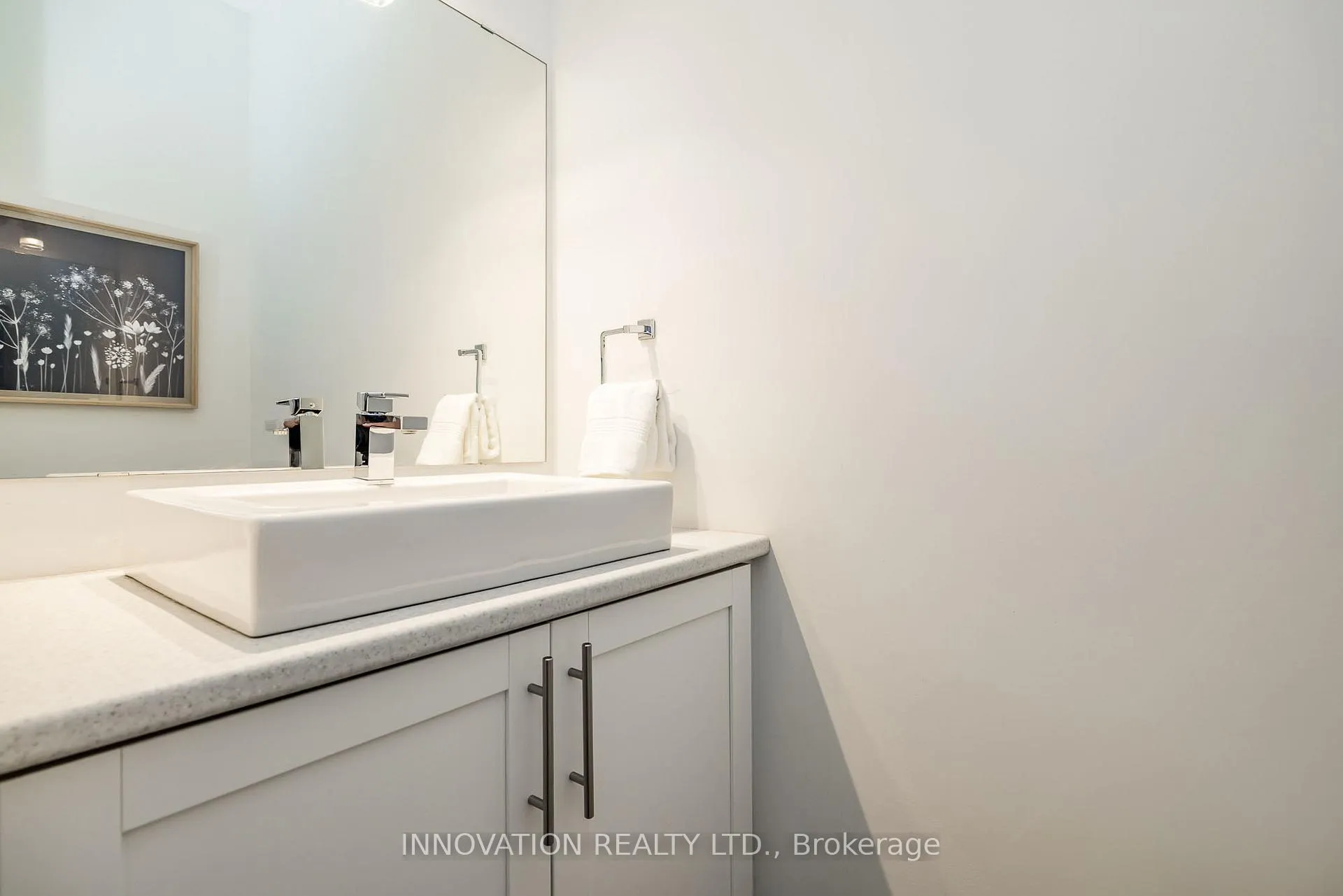 Photo 18 of 288 Munro Street, Carleton Place — HOMEH
