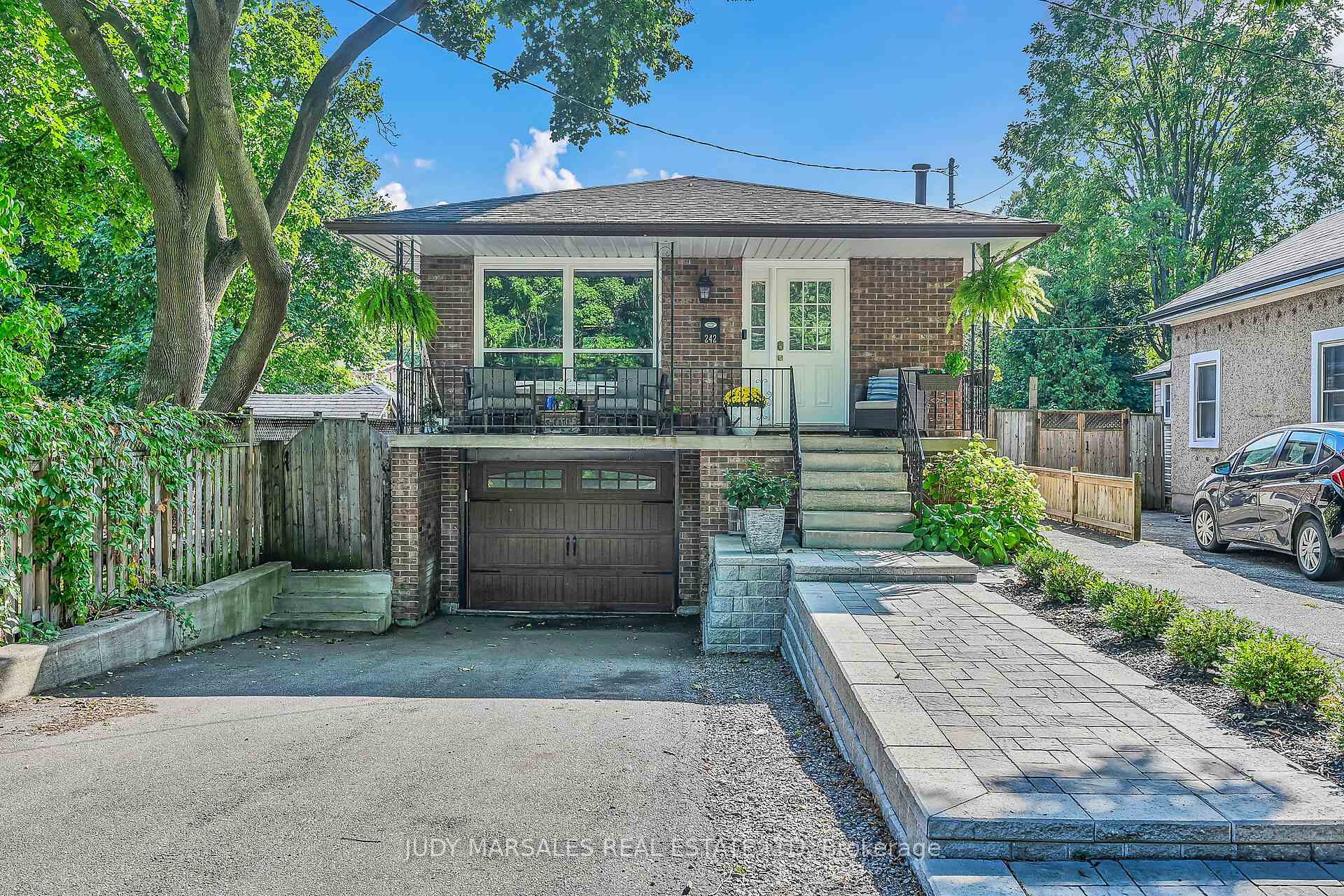 Photo 1 of 242 Macnab Street, Hamilton, Dundas — HOMEH