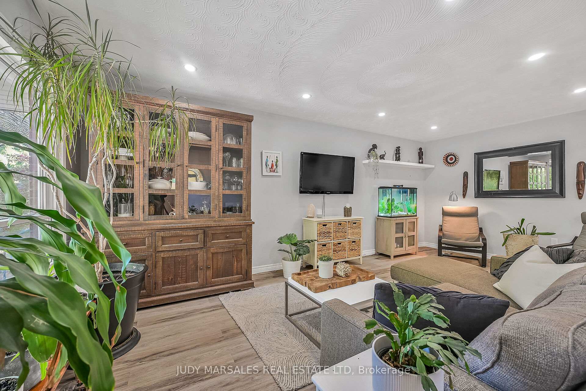 Photo 6 of 242 Macnab Street, Hamilton, Dundas — HOMEH