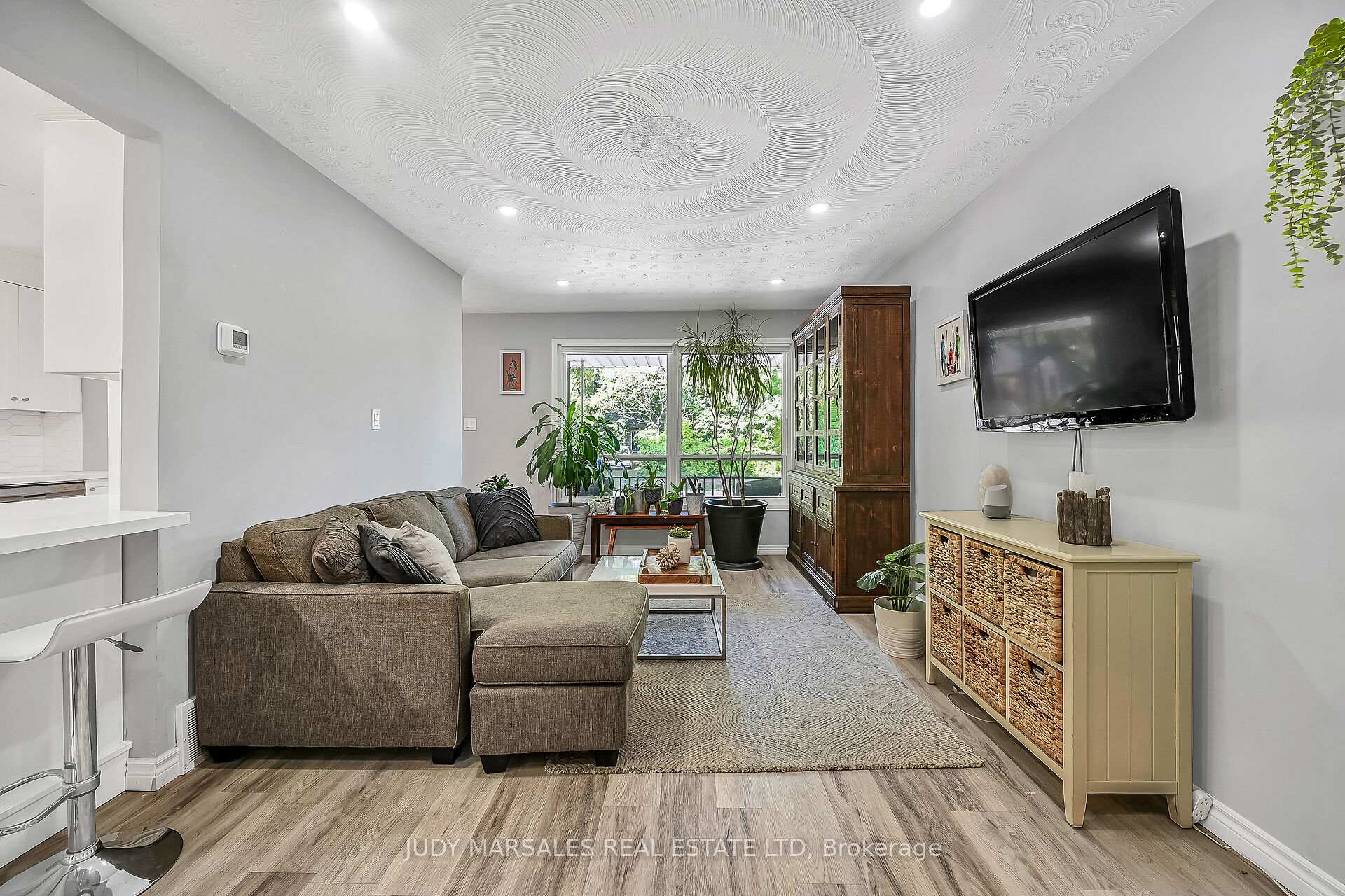 Photo 9 of 242 Macnab Street, Hamilton, Dundas — HOMEH