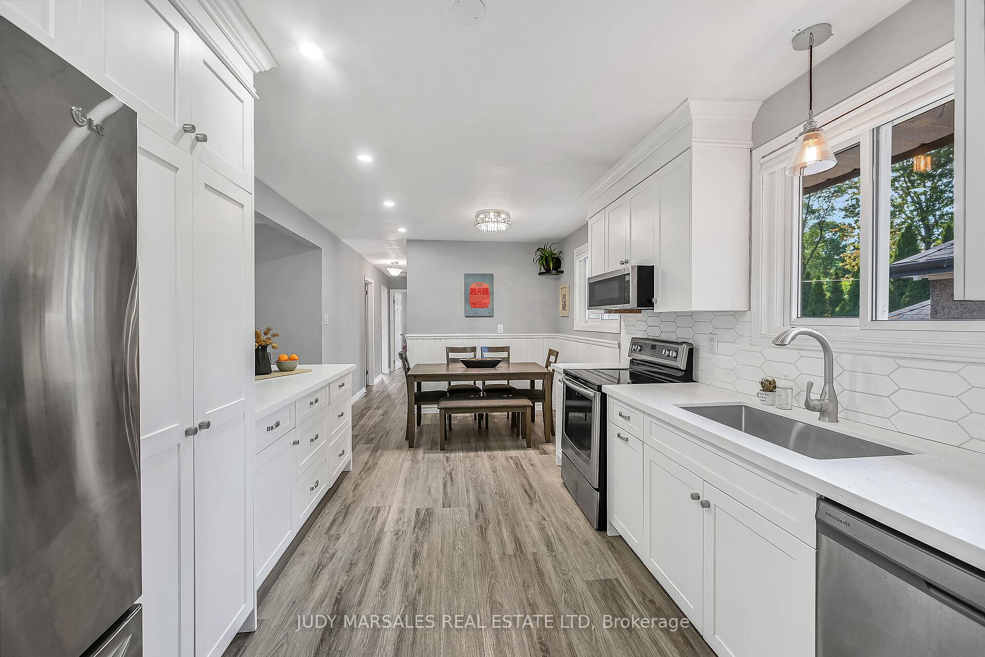 Photo 13 of 242 Macnab Street, Hamilton, Dundas — HOMEH