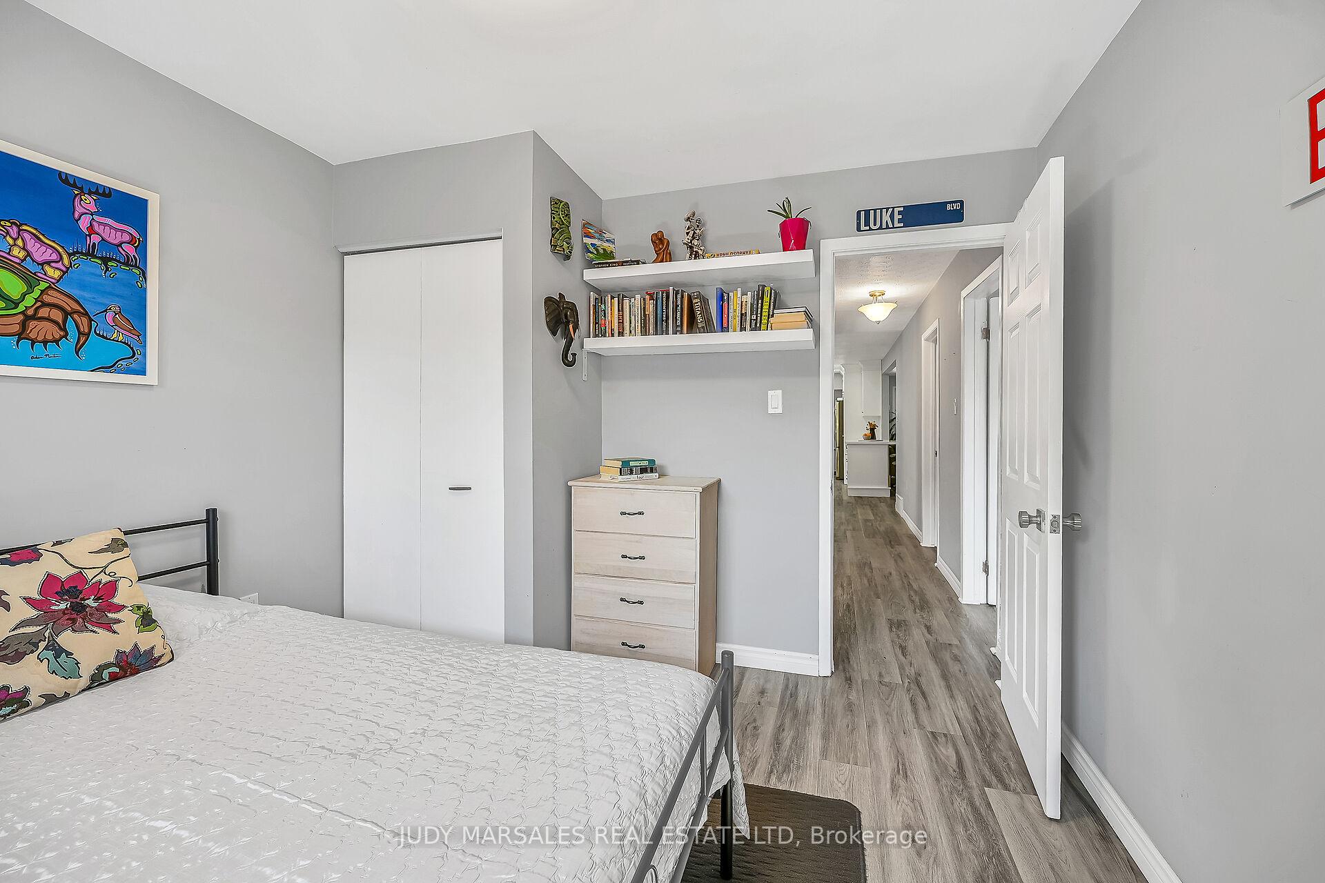 Photo 20 of 242 Macnab Street, Hamilton, Dundas — HOMEH