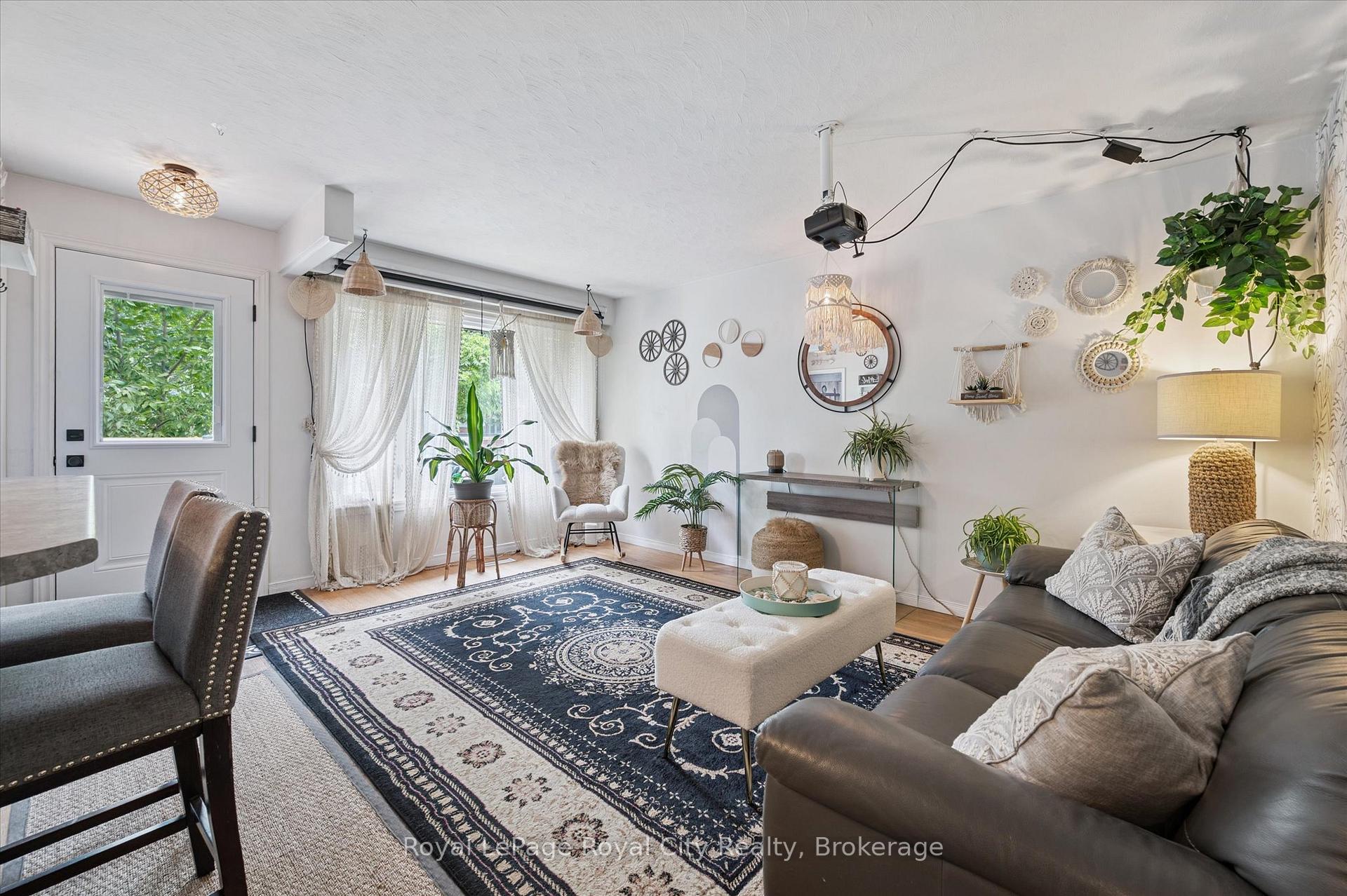 Photo 6 of 62 Sheridan Street, Guelph, Riverside Park — HOMEH